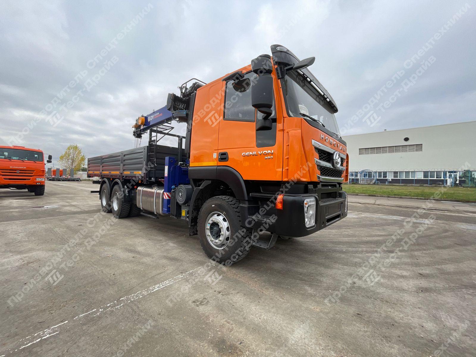 Бортовой IVECO-HONGYAN GENLYON 6x4 с КМУ DongYang SS2036 Фото №3