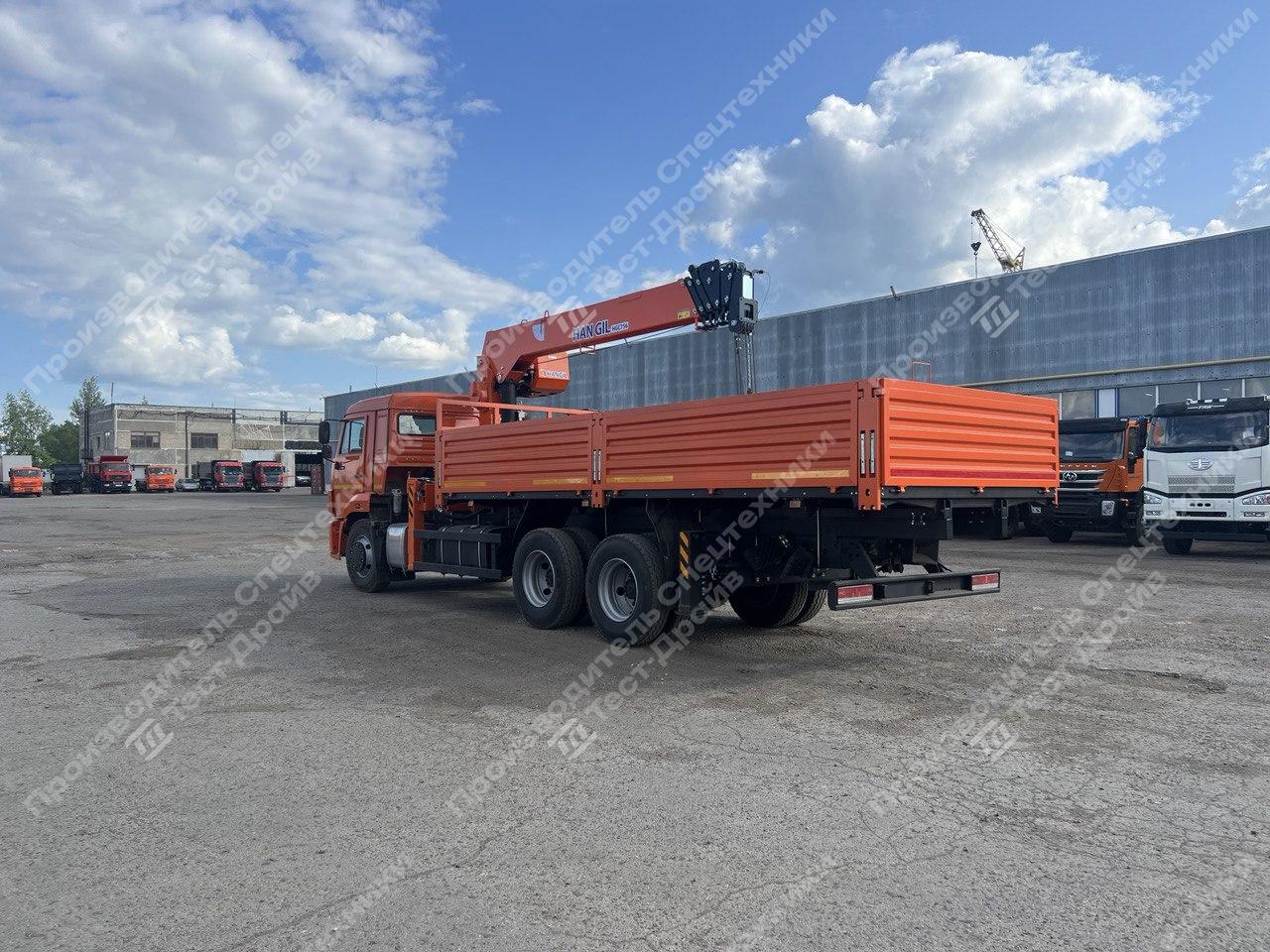 Бортовой КамАЗ 65115 6x6 с КМУ Hangil 756 Фото №10