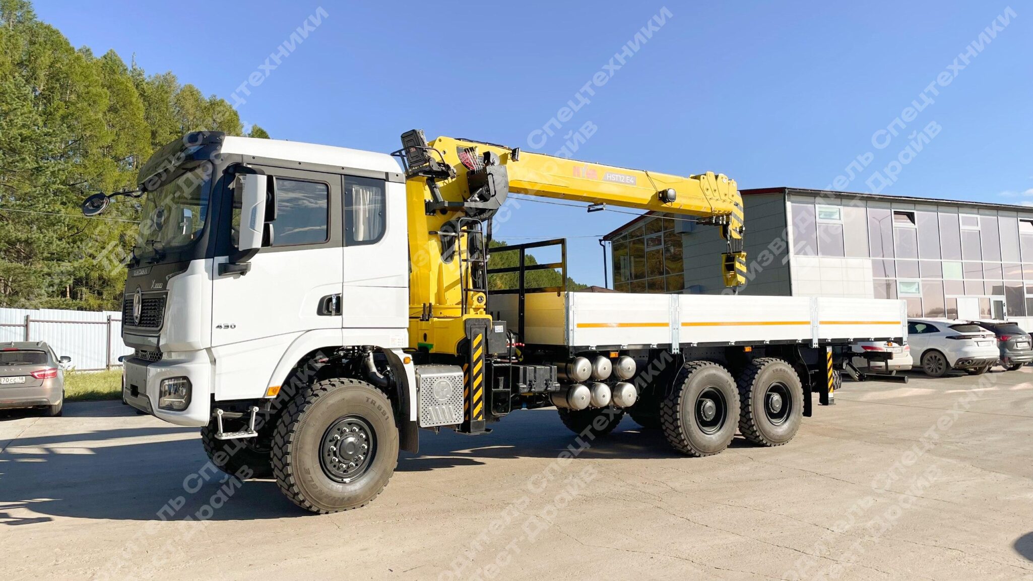 Бортовой Shacman X3000 6x6 с КМУ HYVA HST 12E4 Фото №2