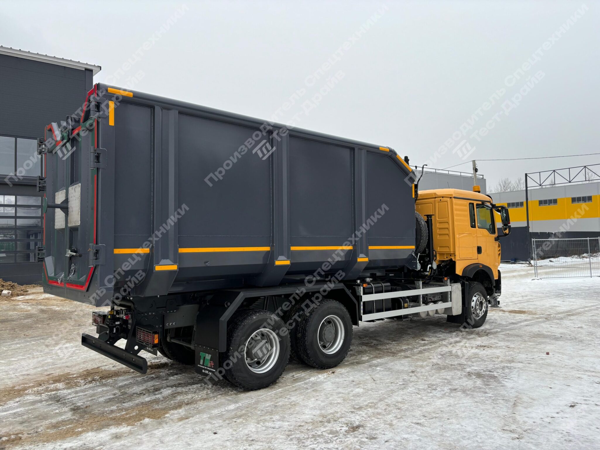 Ломовоз HOWO 6x4 с ГМУ Велмаш VM10L74M Фото №4