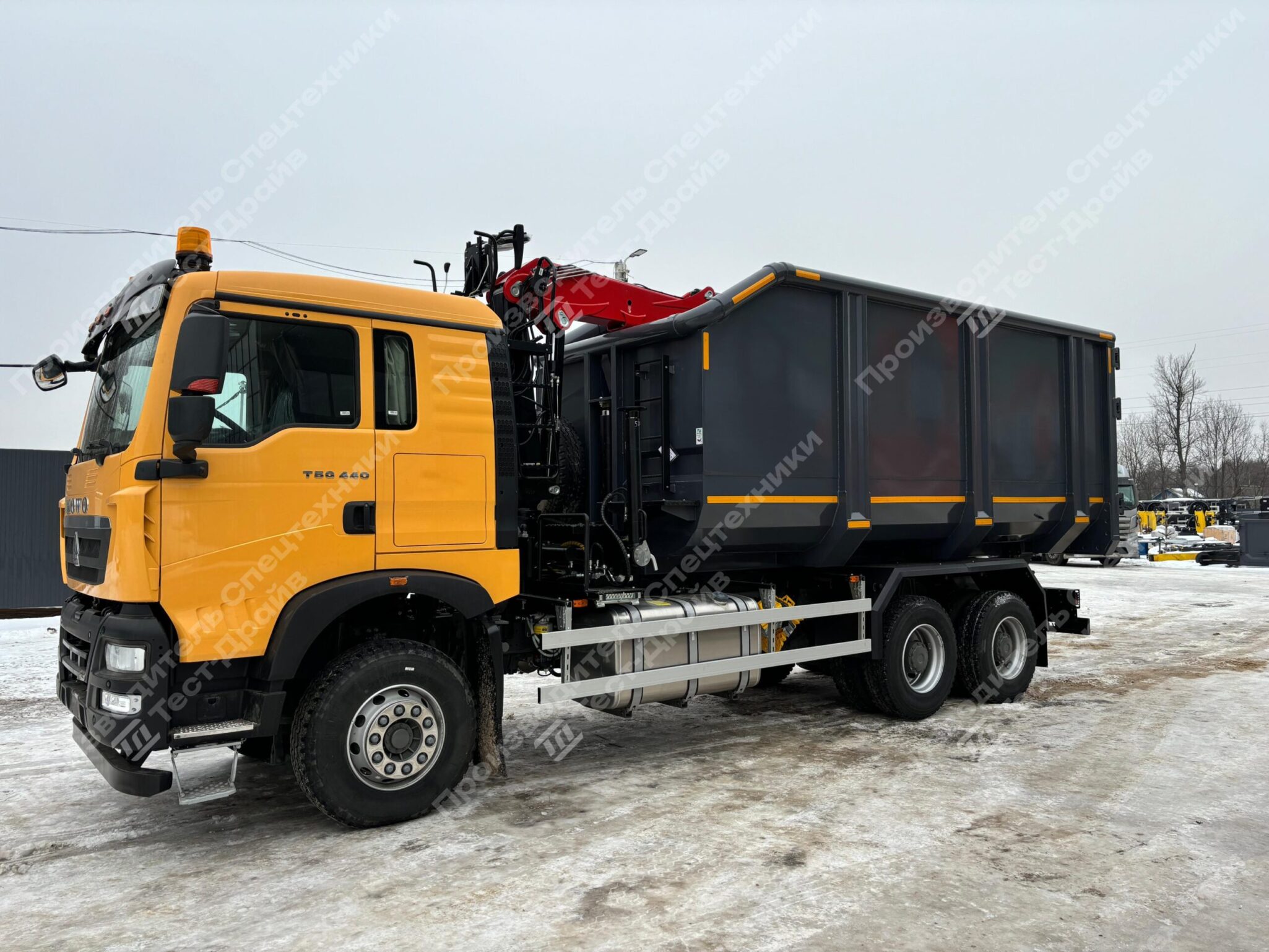 Ломовоз HOWO 6x4 с ГМУ Велмаш VM10L74M Фото №12