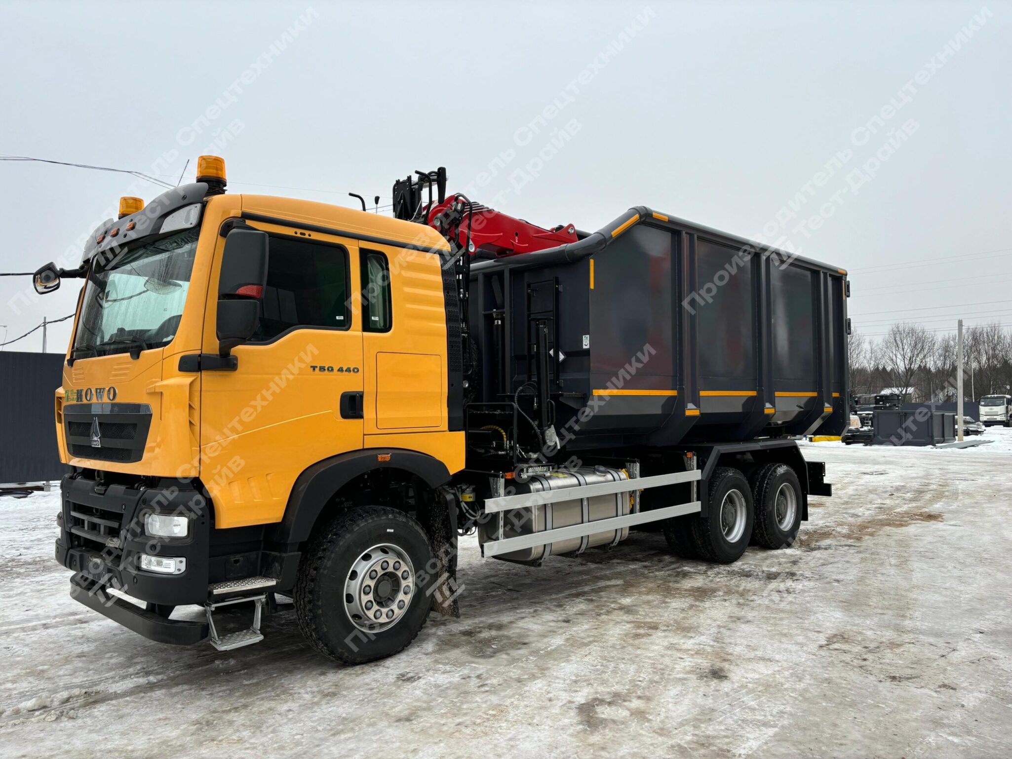 Ломовоз HOWO 6x4 с ГМУ Велмаш VM10L74M Фото №14