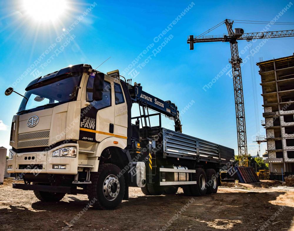 Бортовой FAW CA3250 6x4 с КМУ Sunhunk S2006 Фото №3