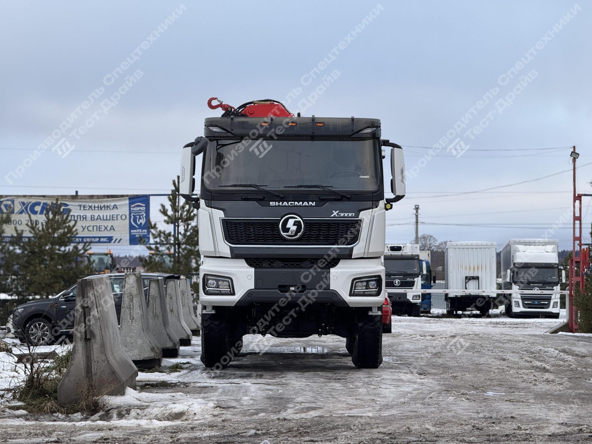 Бортовой Shacman X3000 6x6 с ГМУ SunHunk K-238-6 Фото №3