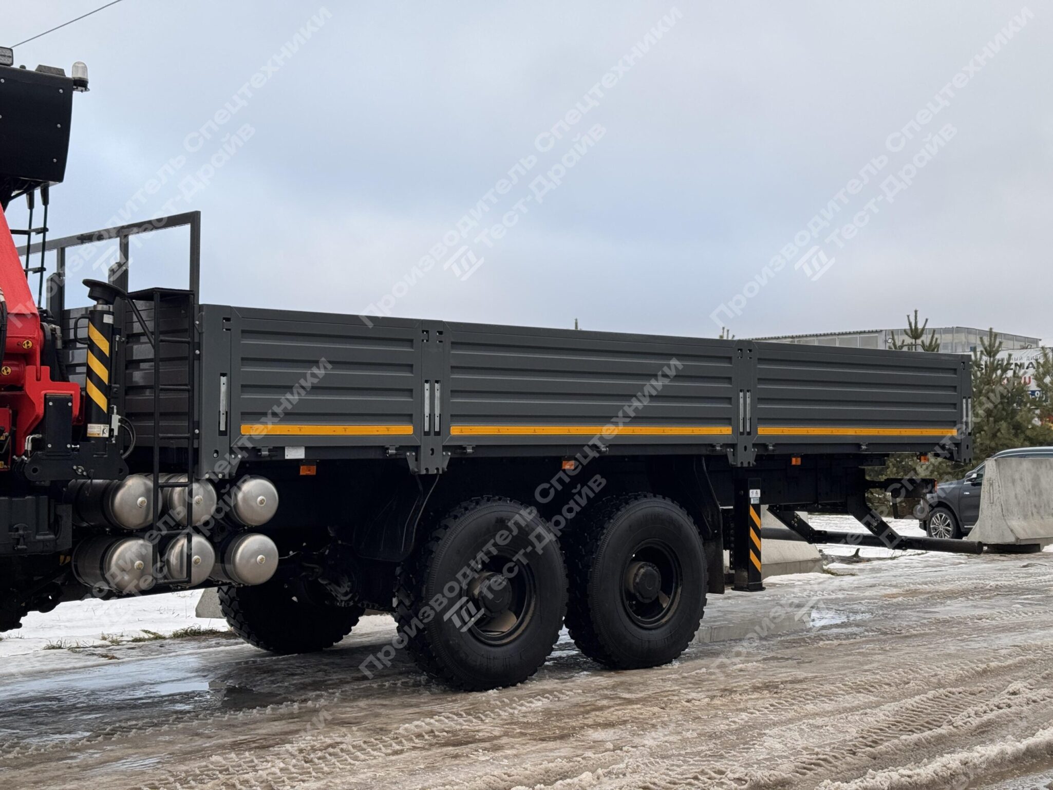 Бортовой Shacman X3000 6x6 с ГМУ SunHunk K-238-6 Фото №7