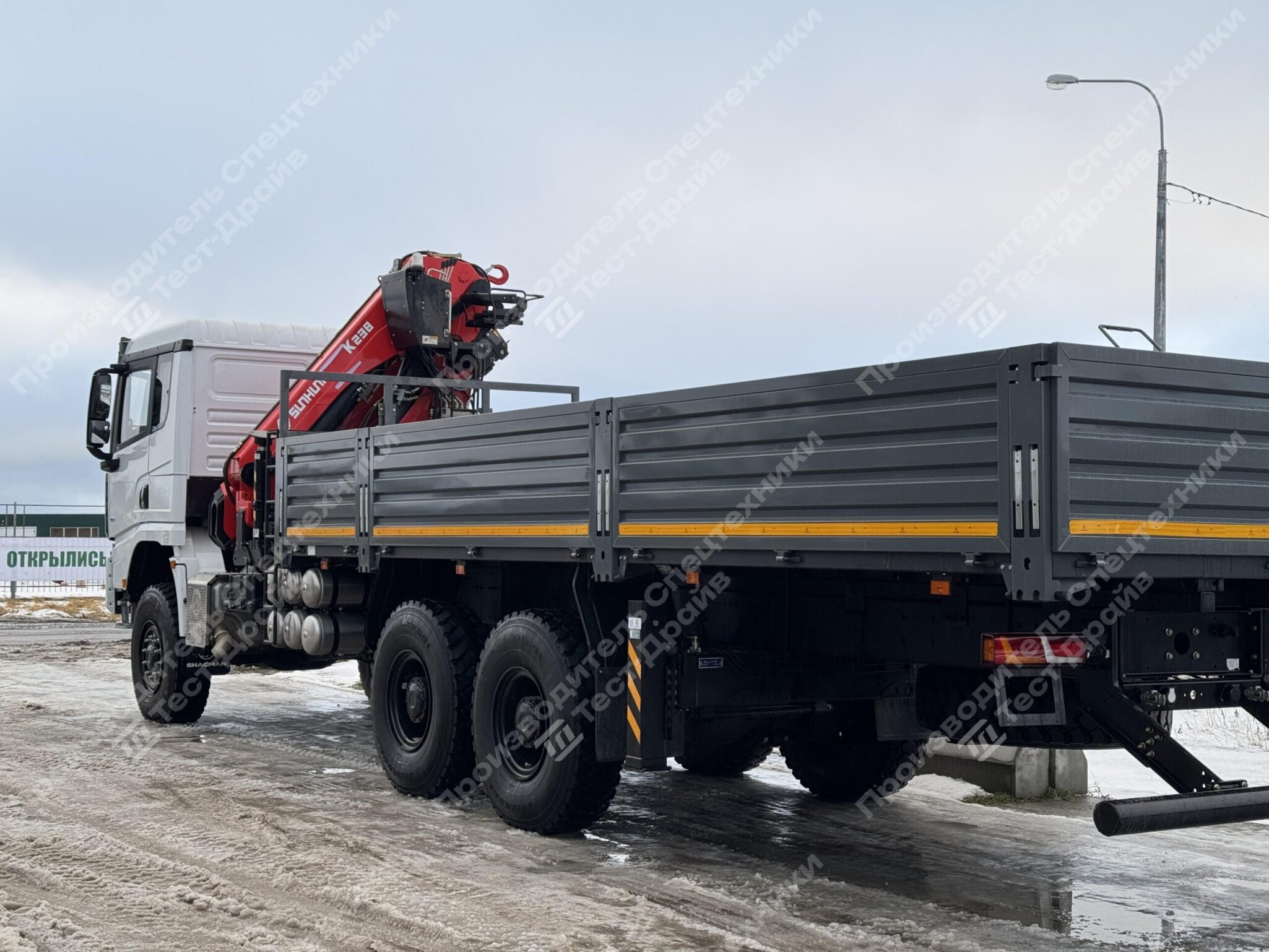 Бортовой Shacman X3000 6x6 с ГМУ SunHunk K-238-6 Фото №13