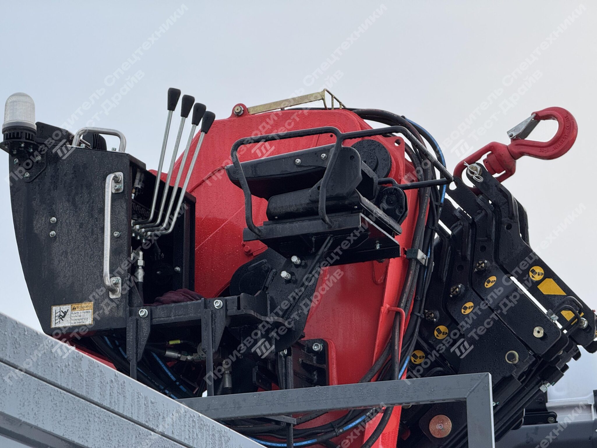 Бортовой Shacman X3000 6x6 с ГМУ SunHunk K-238-6 Фото №17