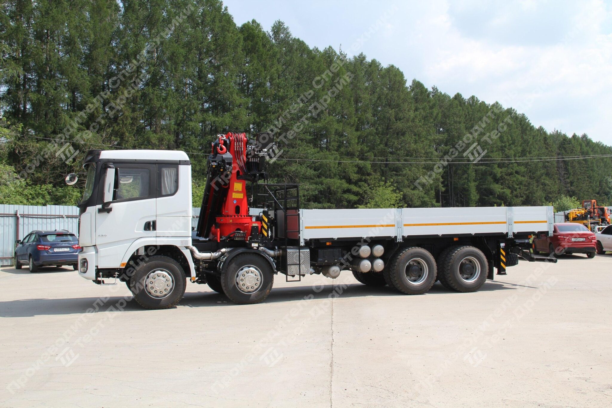 Бортовой Shacman X3000 8x4 с КМУ SunHunk K-328 Фото №5