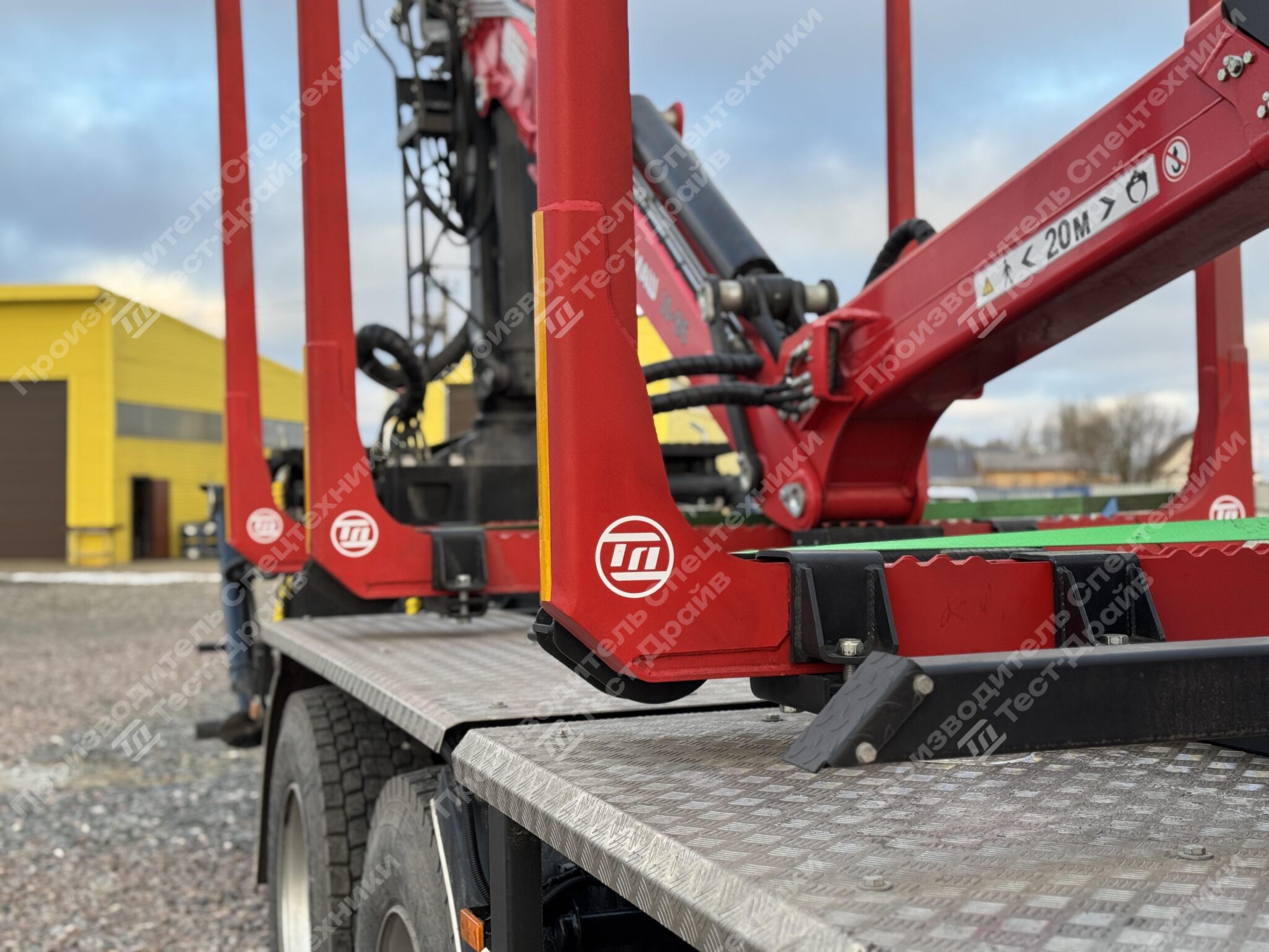 Сортиментовоз Sany 6x4 с ГМУ VM10L86 Фото №24