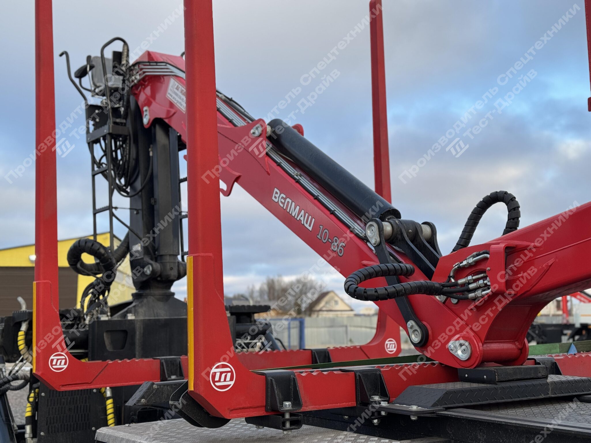 Сортиментовоз Sany 6x4 с ГМУ VM10L86 Фото №27