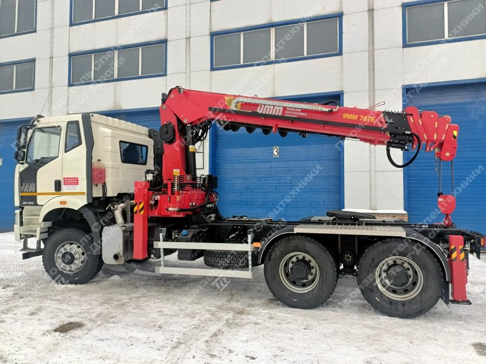 Тягач FAW CA3250 6x4 с буровым оборудованием и КМУ УММАШ 76ТБ Фото №5