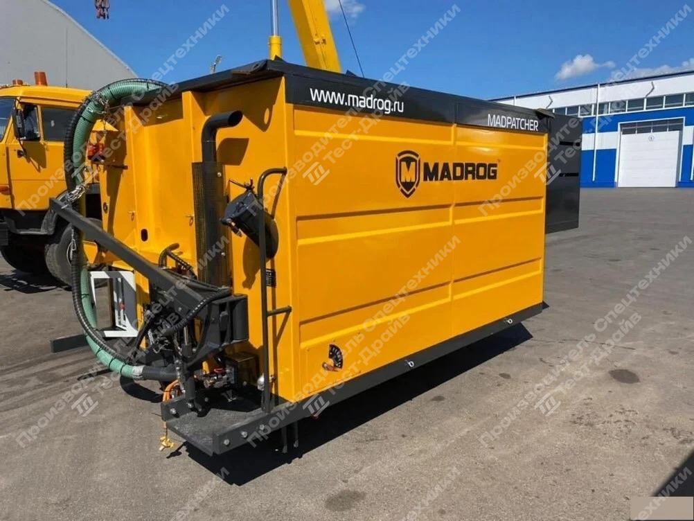 Ямочный ремонтер IVECO-HONGYAN GENLYON 6x4 Madpatcher Фото №3