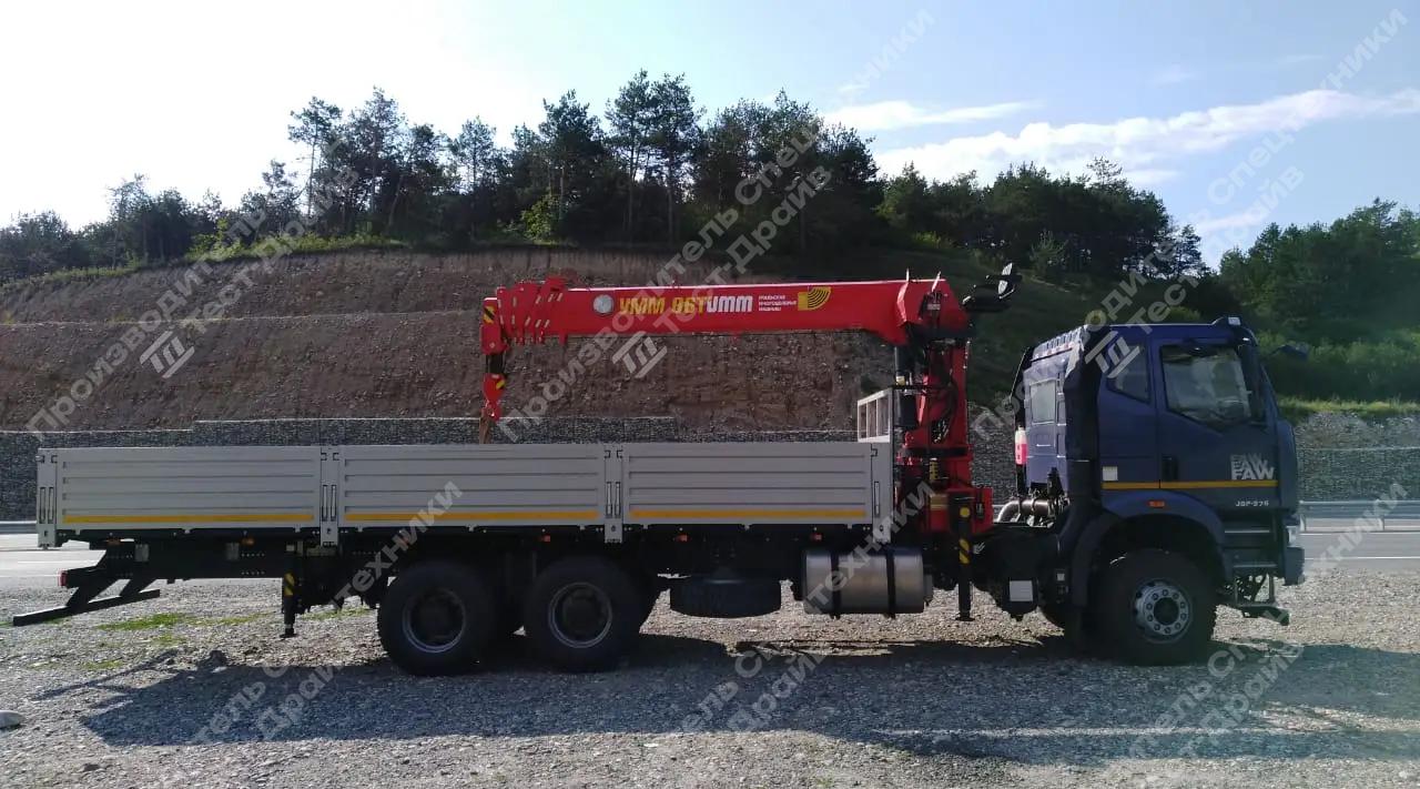 Бортовой FAW CA3250 6x4 с КМУ УММАШ 806Т Фото №3