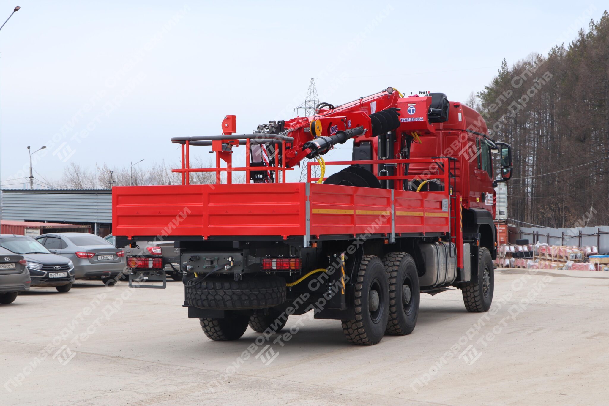 Бортовой SITRAK C7H 6x6 с буровой установкой и КМУ Kanglim KS2056 Фото №6