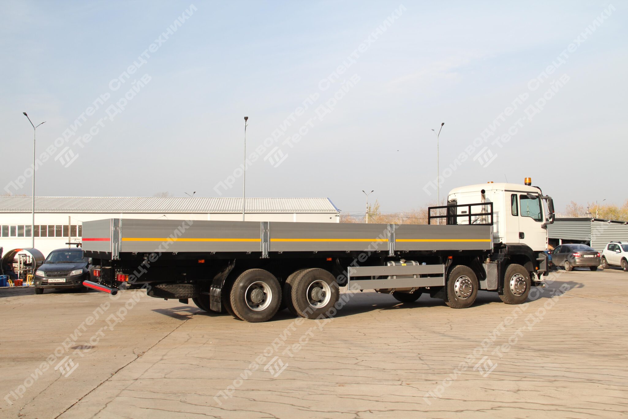 Бортовой SITRAK C7H 8x4 Фото №11