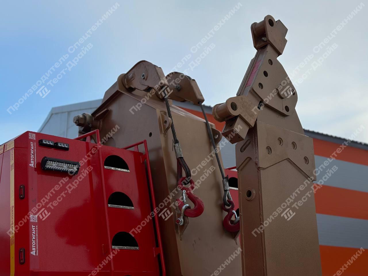 Грузовой эвакуатор Shacman X3000 8x4 Фото №10