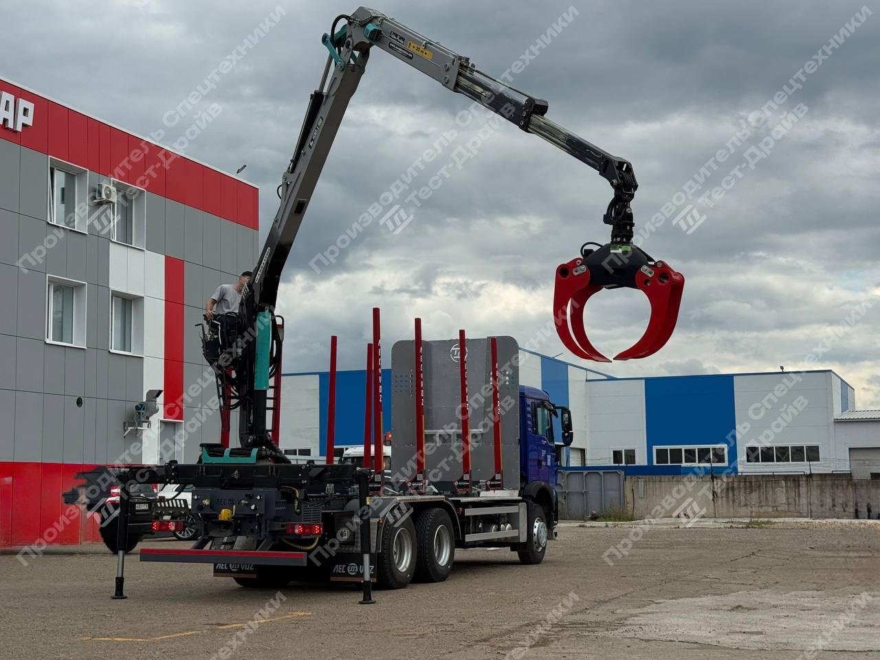 Сортиментовоз HOWO 6x4 с ГМУ ICARBAZZOLI IB 100 L98 и площадкой ЛЕСОVOZ Фото №18