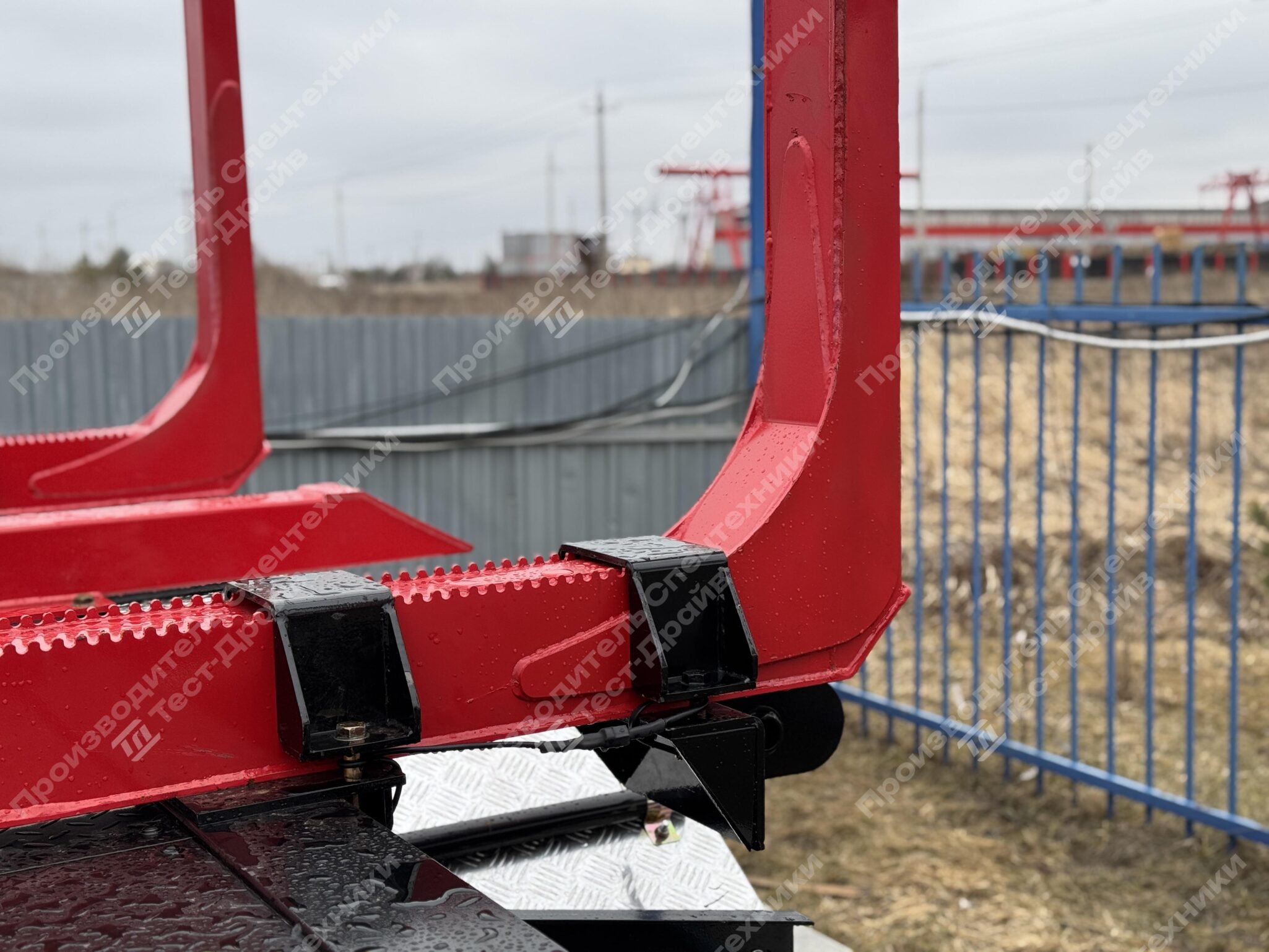 Прицеп сортиментовоз ТК ТД трехосный - 4 неразборных коника Фото №18