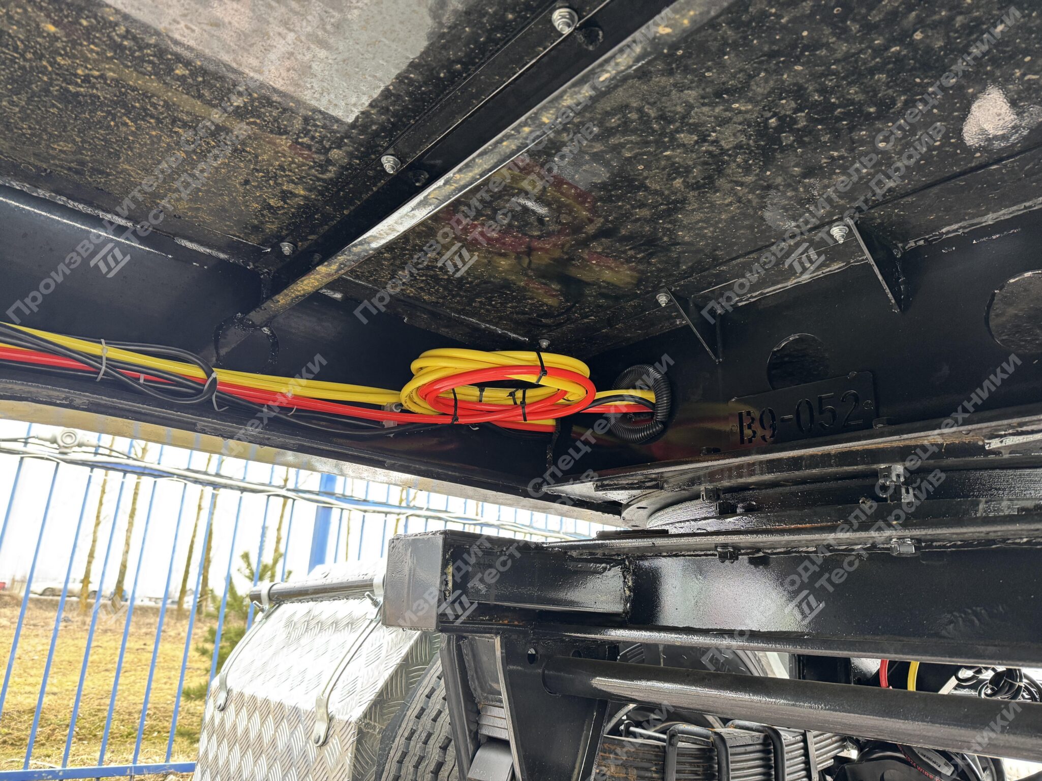 Прицеп сортиментовоз ТК ТД трехосный - 4 неразборных коника Фото №33