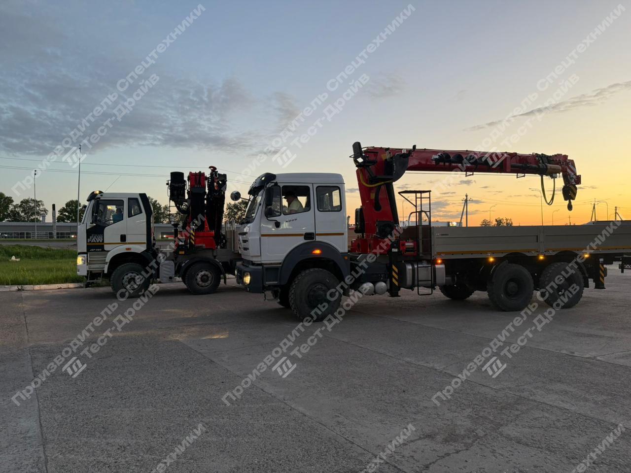 Бортовой Beiben 2538LA 6x6 с КМУ SunHunk S2506 Фото №3