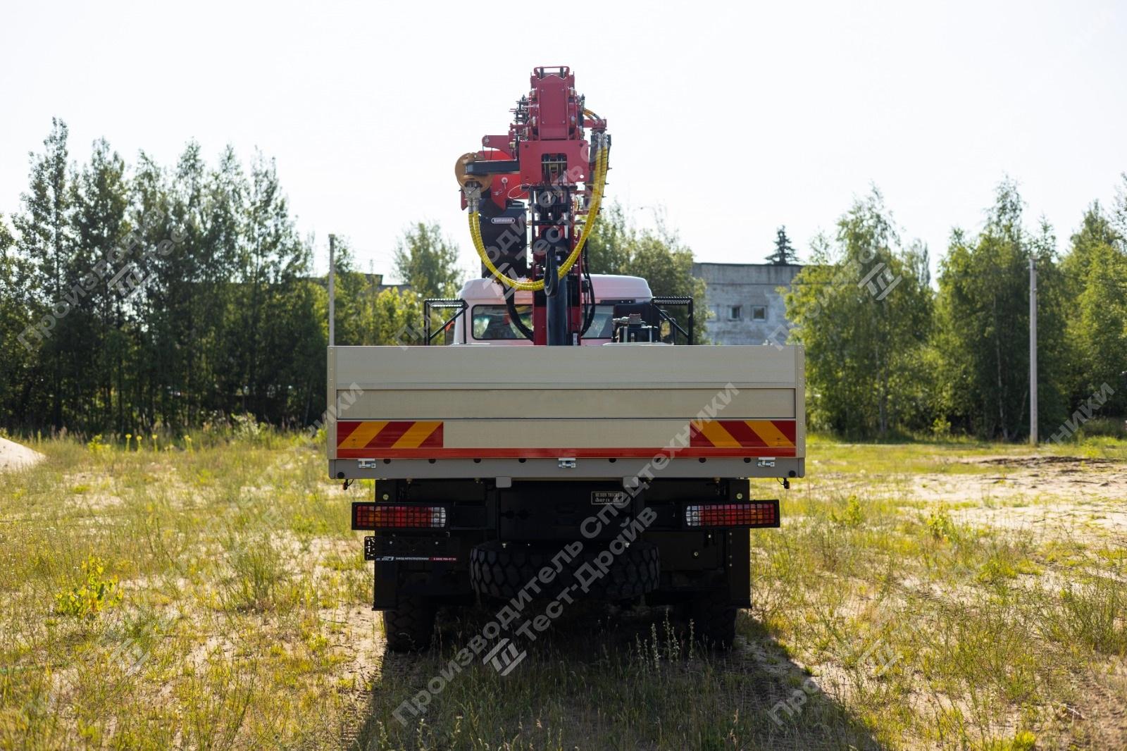 Бортовой Beiben 2538LA 6x6 с КМУ SunHunk S2506 Фото №5