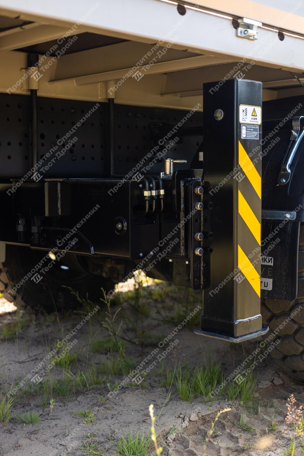 Бортовой Beiben 2538LA 6x6 с КМУ SunHunk S2506 Фото №31