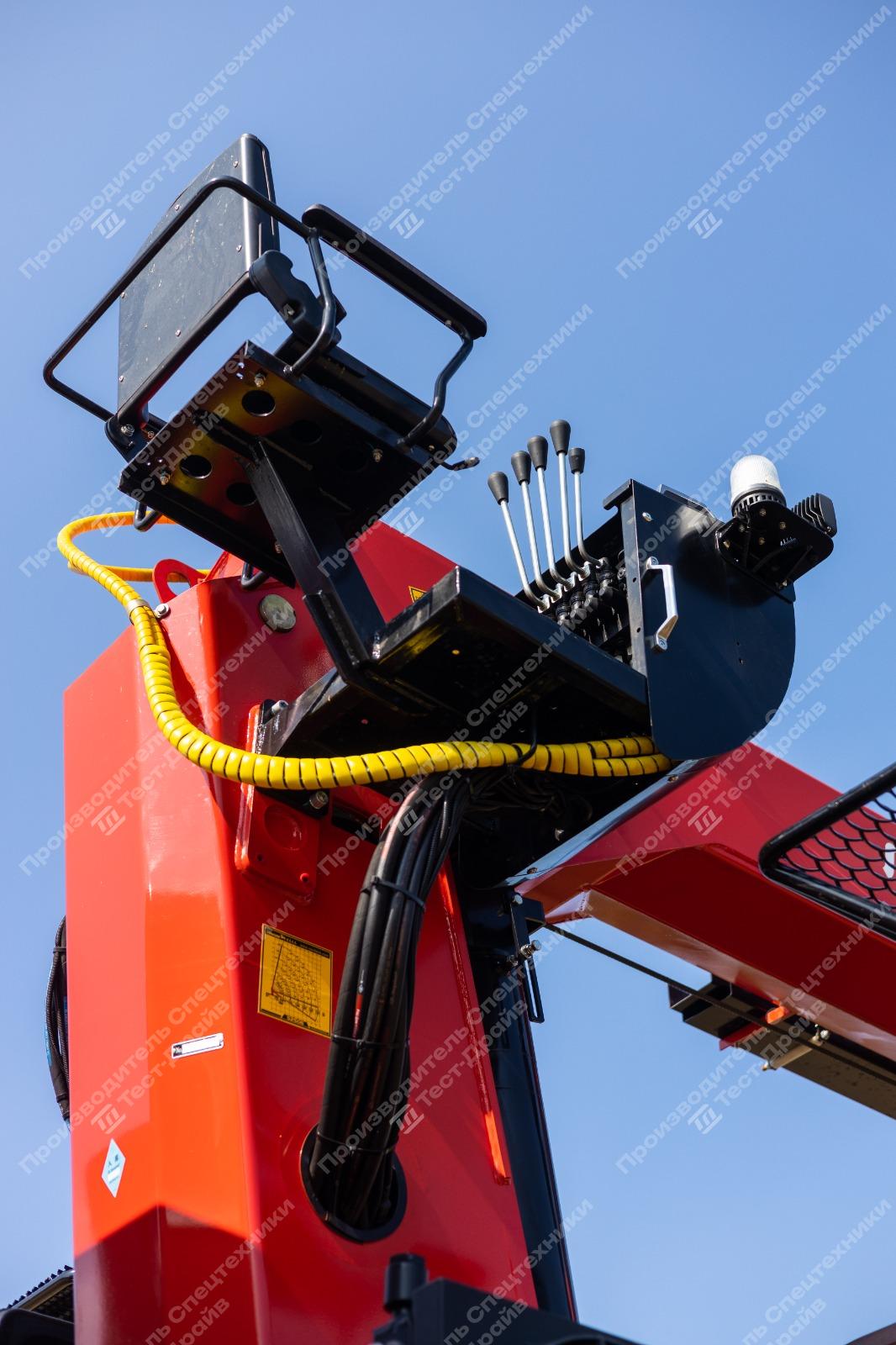 Бортовой Beiben 2538LA 6x6 с КМУ SunHunk S2506 Фото №45