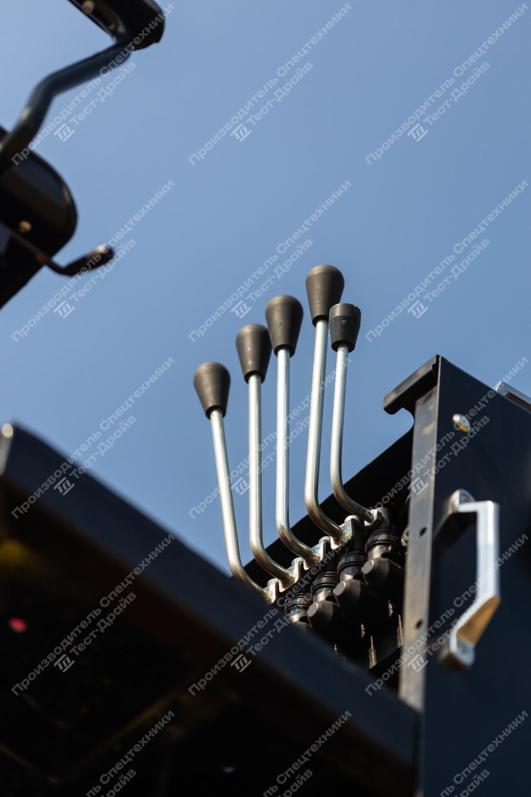 Бортовой Beiben 2538LA 6x6 с КМУ SunHunk S2506 Фото №46