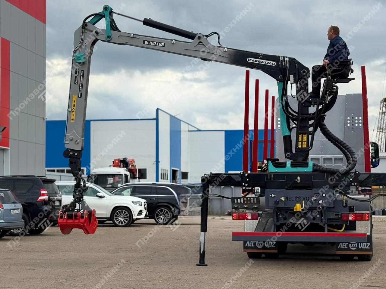 Сортиментовоз HOWO 6x4 с ГМУ ICARBAZZOLI IB 100 L98 и площадкой ЛЕСОVOZ Фото №43