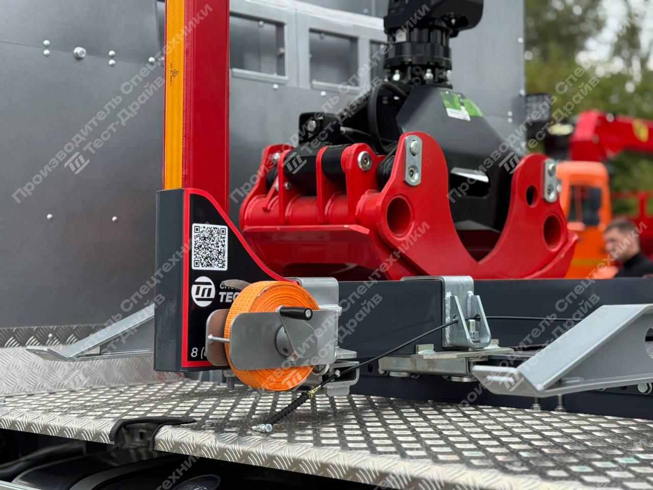 Сортиментовоз HOWO 6x4 с ГМУ ICARBAZZOLI IB 100 L98 и площадкой ЛЕСОVOZ Фото №24