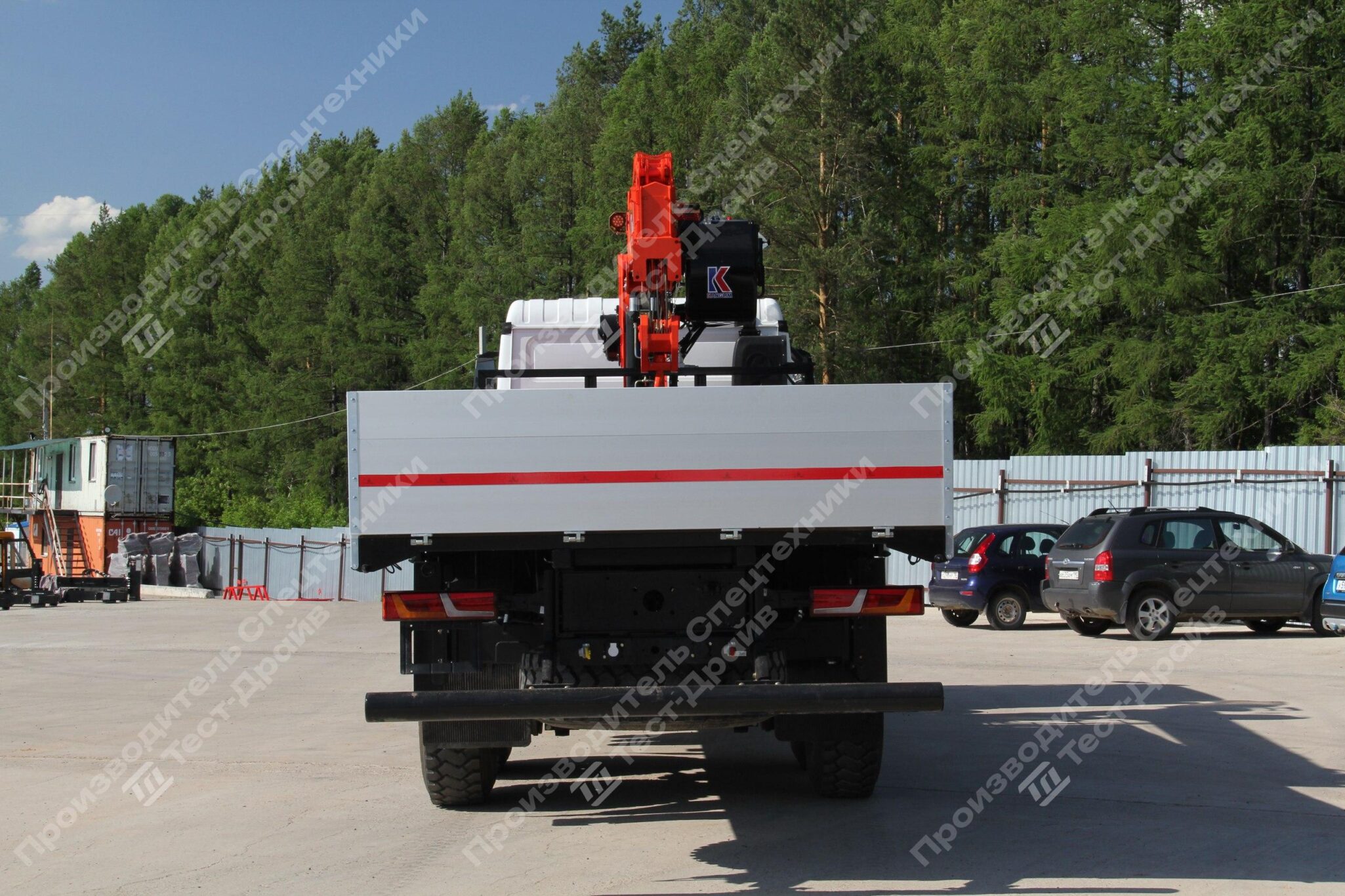 Бортовой Shacman X3000 6x6 с КМУ Kangilm KS2056 Фото №9