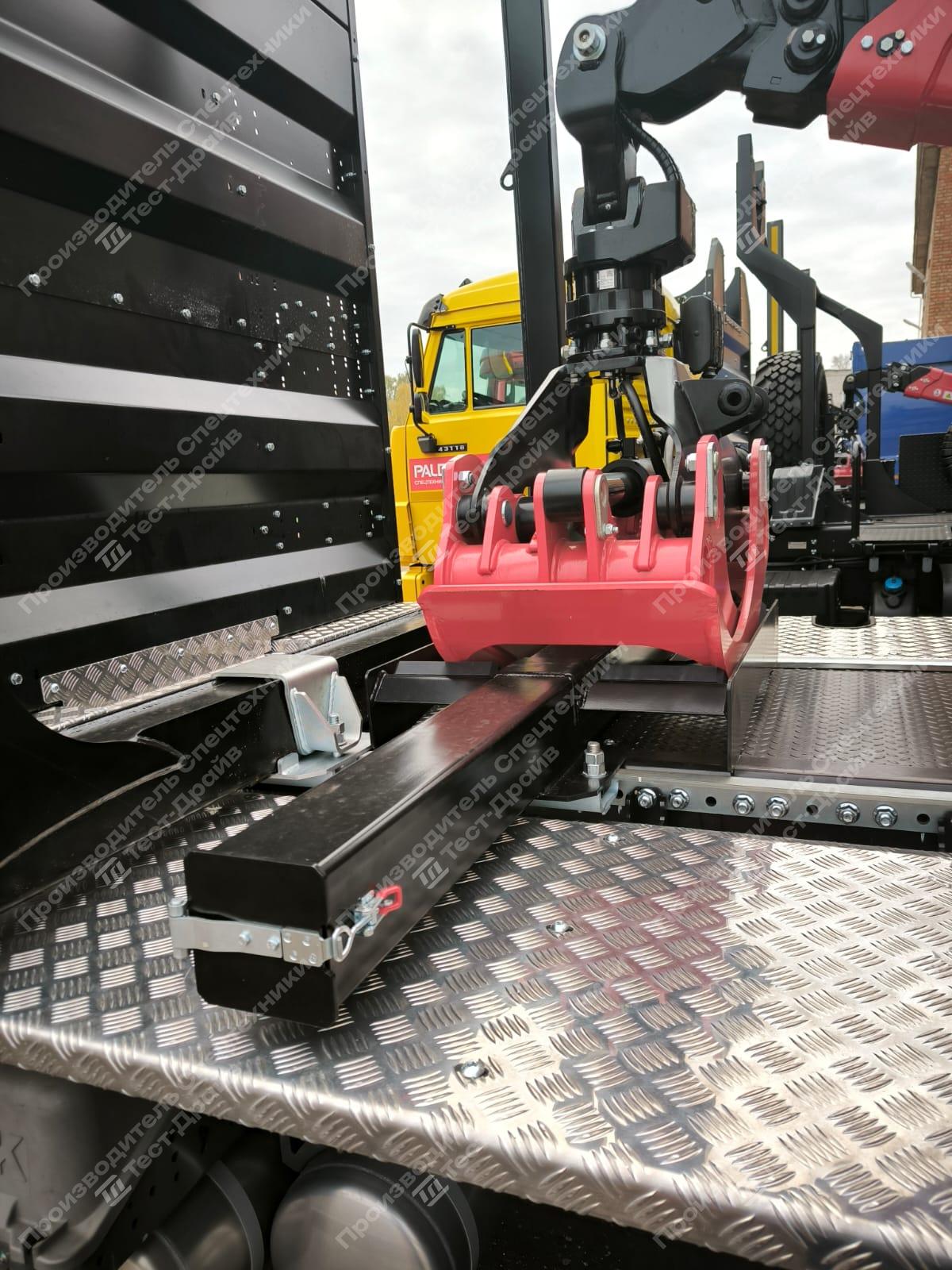 Сортиментовоз Sitrak 6x4 с ГМУ VM10L97 Фото №9