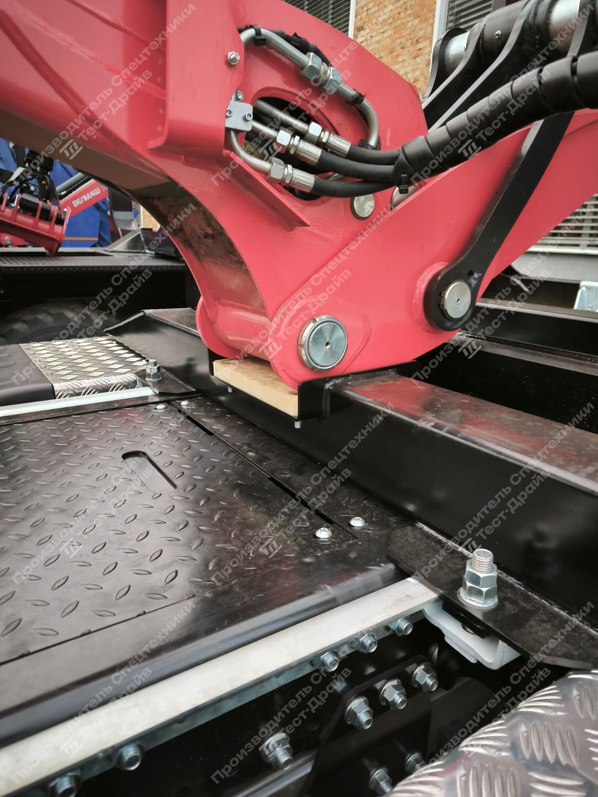 Сортиментовоз Sitrak 6x4 с ГМУ VM10L97 Фото №6