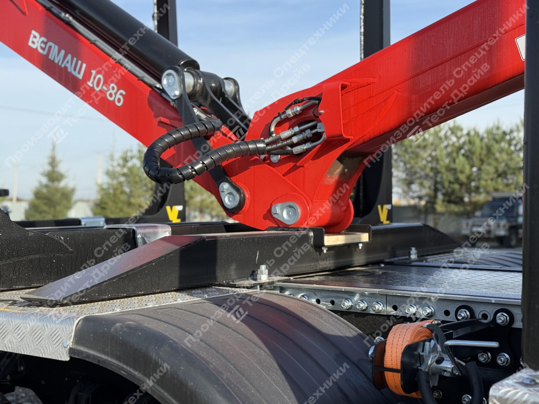 Сортиментовоз Shacman X3000 6x6 с ГМУ VM10L86 Фото №14