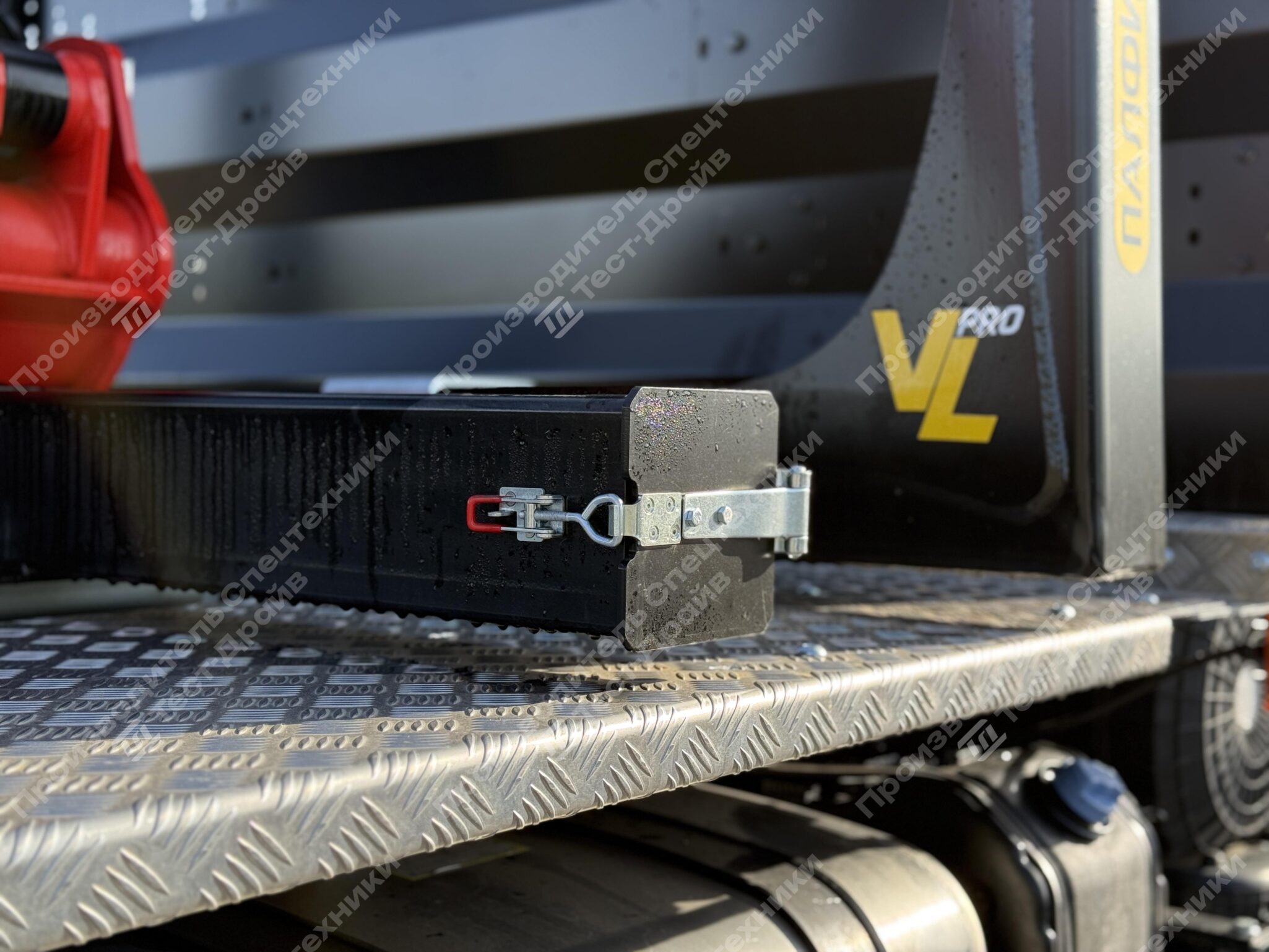 Сортиментовоз Shacman X3000 6x6 с ГМУ VM10L86 Фото №13