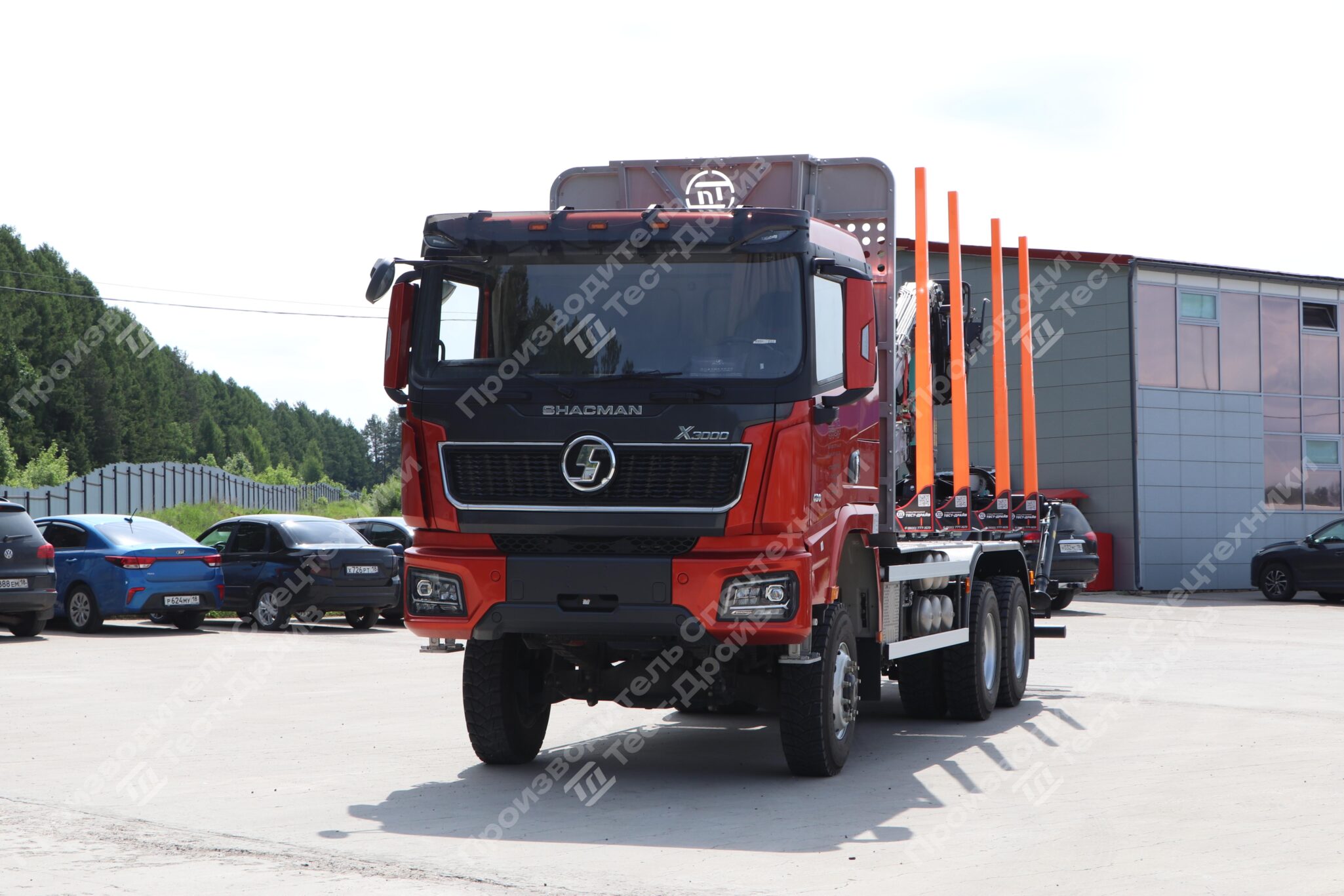 Сортиментовоз SHACMAN 6х6 с ГМУ ICARBAZZOLI IB 100 L98 и площадкой ЛЕСОVOZ Фото №2