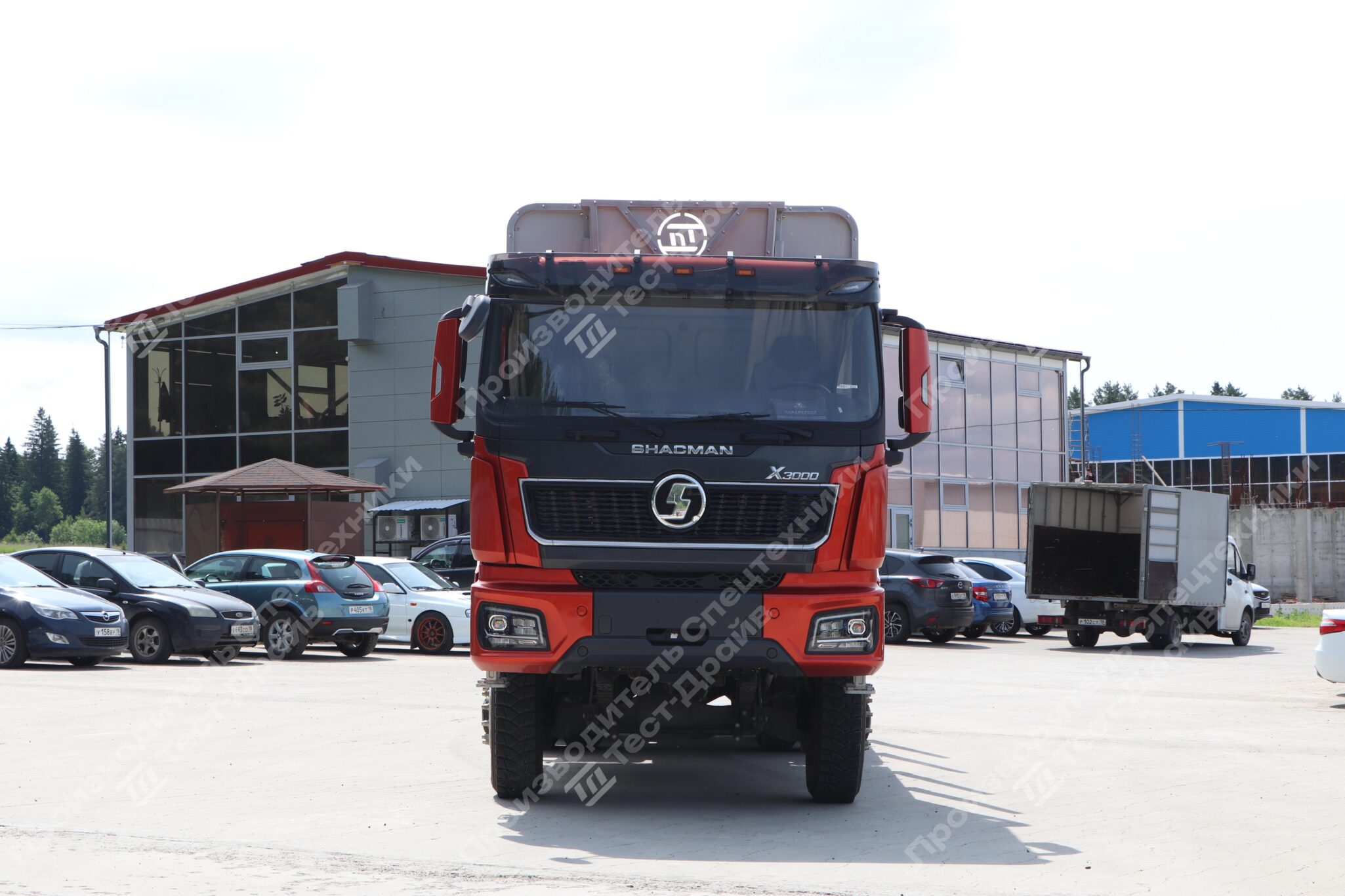 Сортиментовоз SHACMAN 6х6 с ГМУ ICARBAZZOLI IB 100 L98 и площадкой ЛЕСОVOZ Фото №6