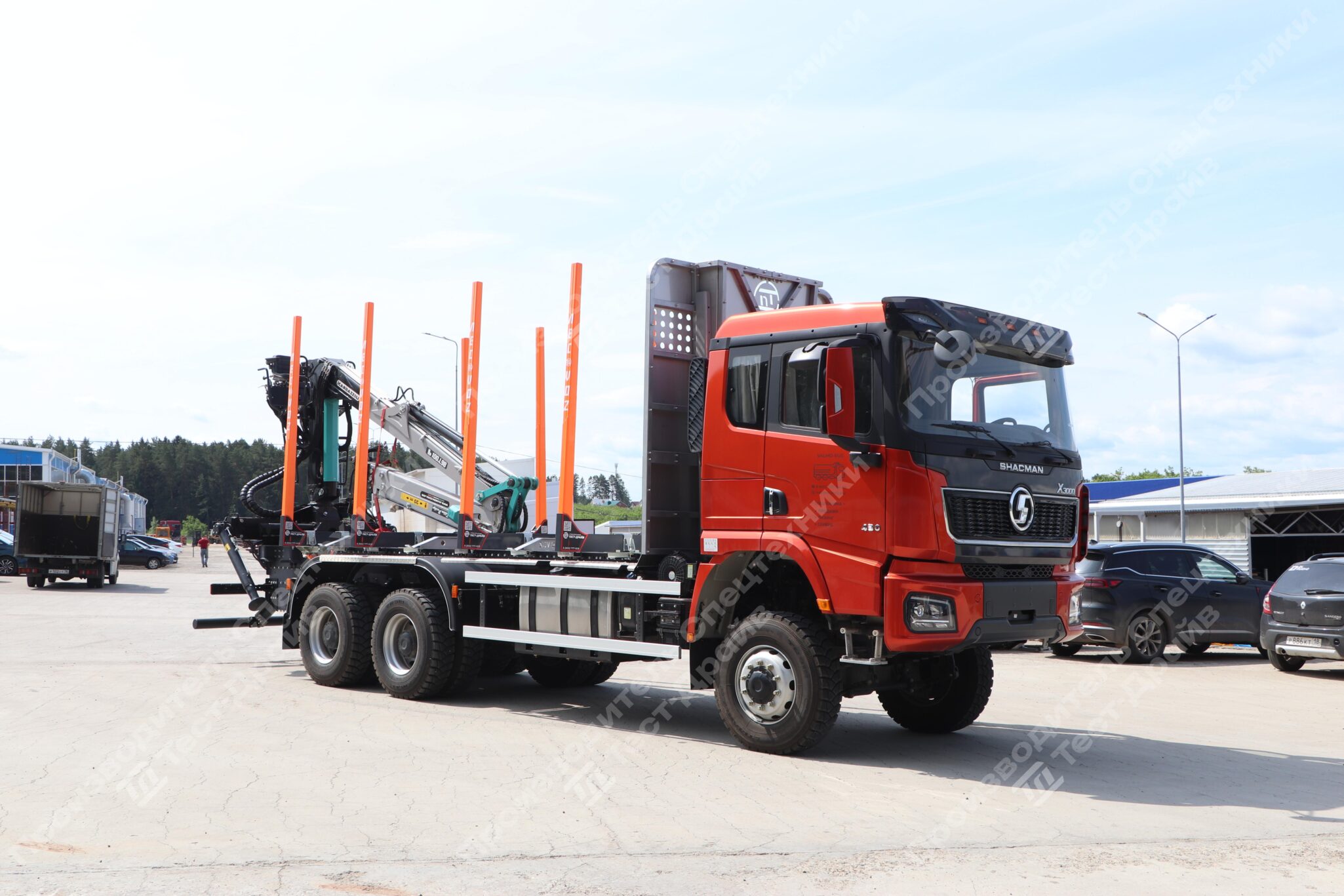 Сортиментовоз SHACMAN 6х6 с ГМУ ICARBAZZOLI IB 100 L98 и площадкой ЛЕСОVOZ Фото №4