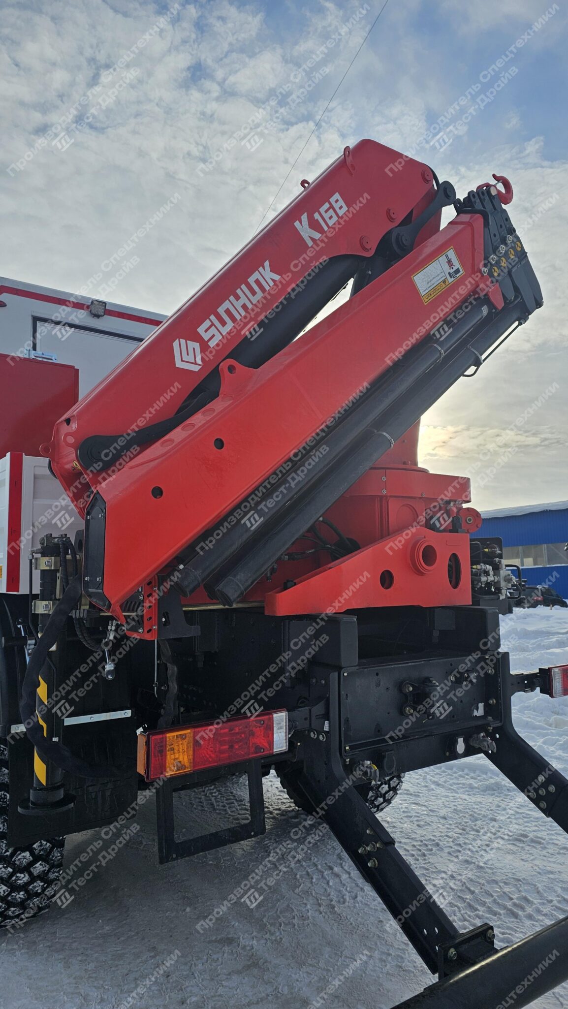 ПАРМ Shacman X3000 6Х6 с КМУ SunHunk K168-4 Фото №8