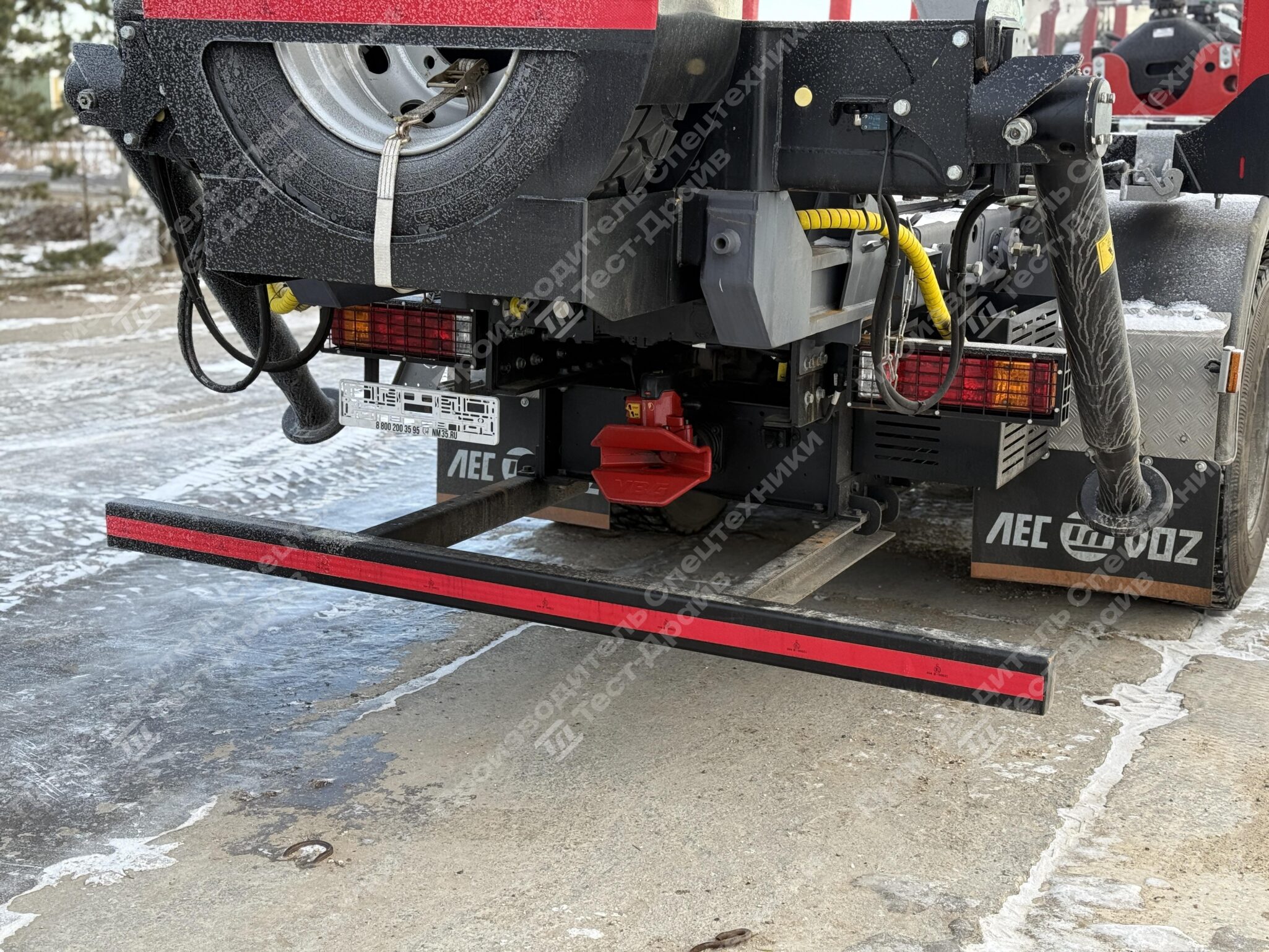 Сортиментовоз Shacman X3000 8х4 с ГМУ ICARBAZZOLI IB 120 L98 Фото №33