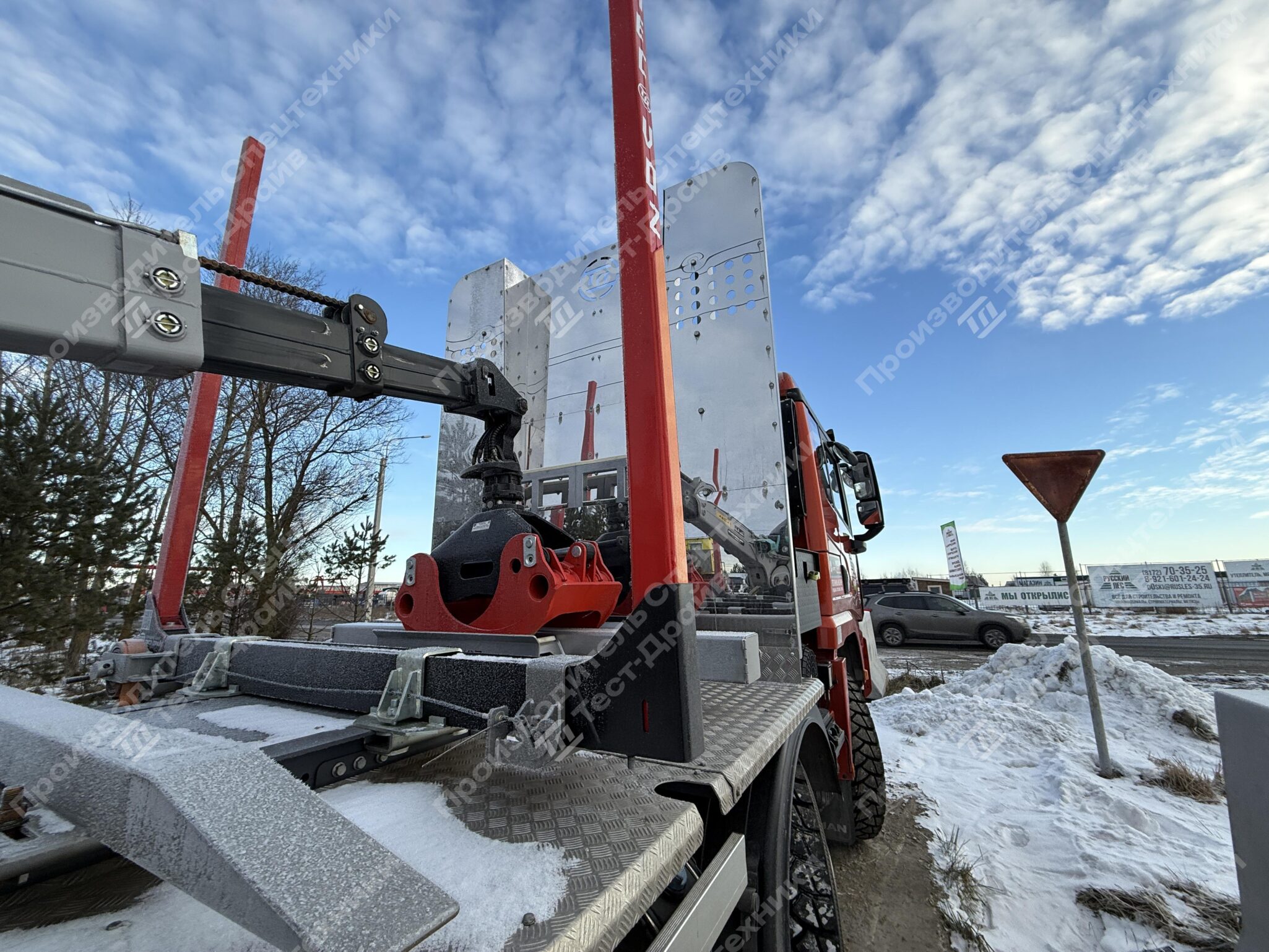 Сортиментовоз Shacman X3000 8х4 с ГМУ ICARBAZZOLI IB 120 L98 Фото №23