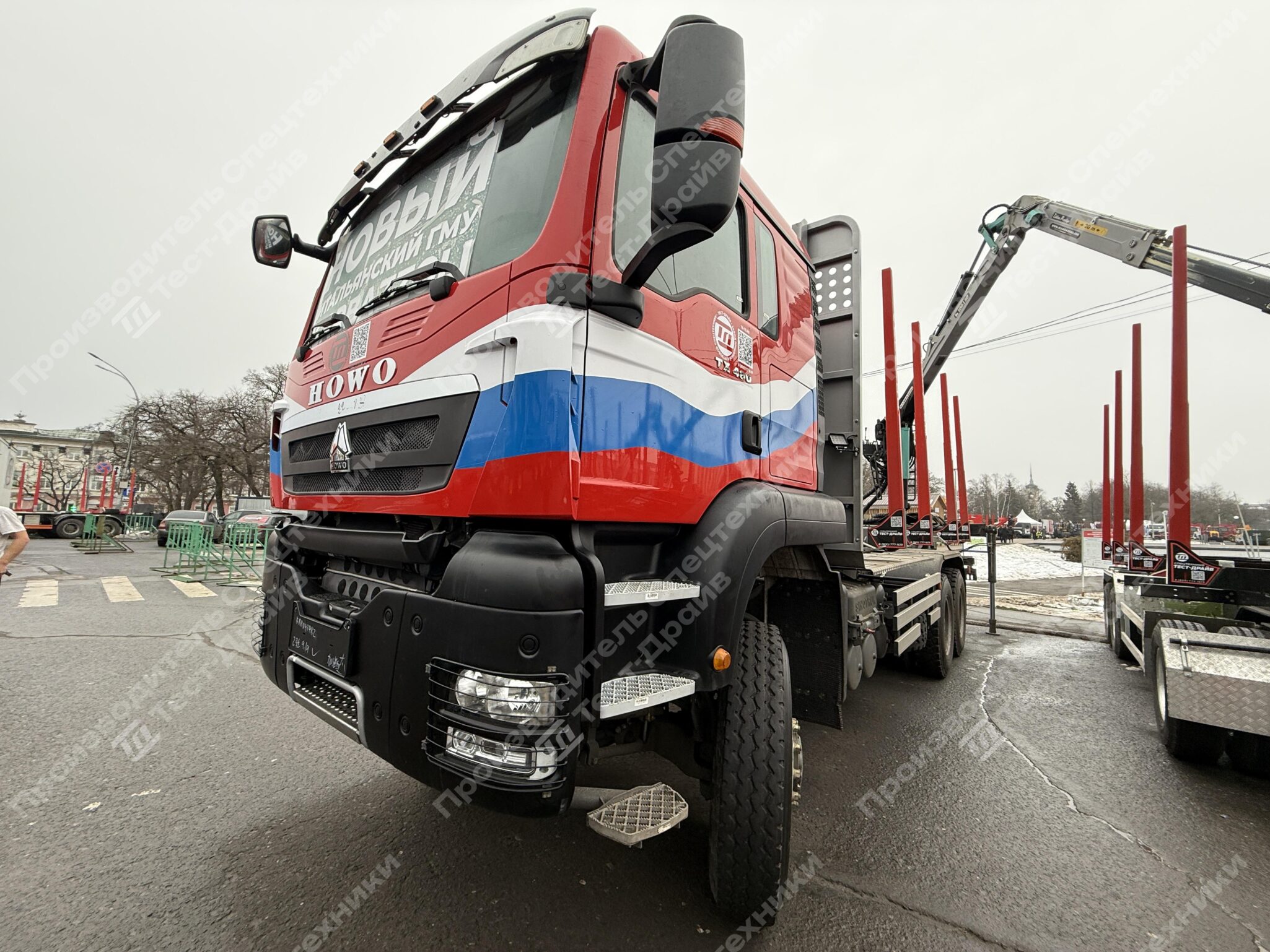 Сортиментовоз HOWO 6x6 с КМУ Icarbazzoli IB 120 L98 Фото №2