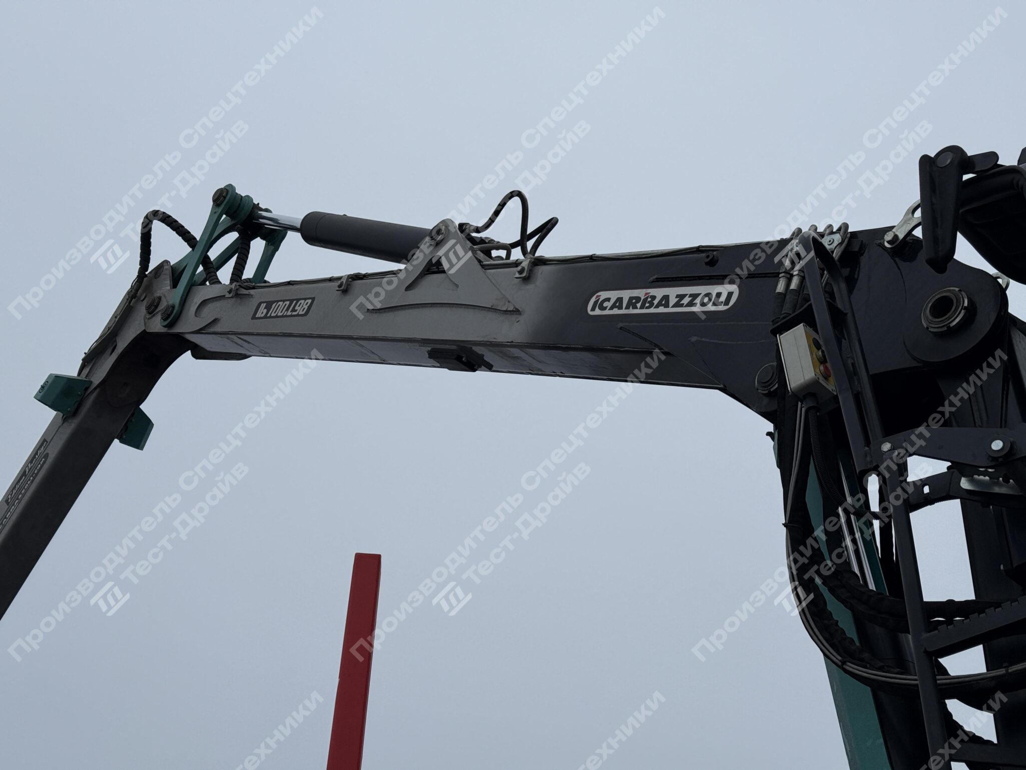 Сортиментовоз HOWO 6x6 с КМУ Icarbazzoli IB 120 L98 Фото №6