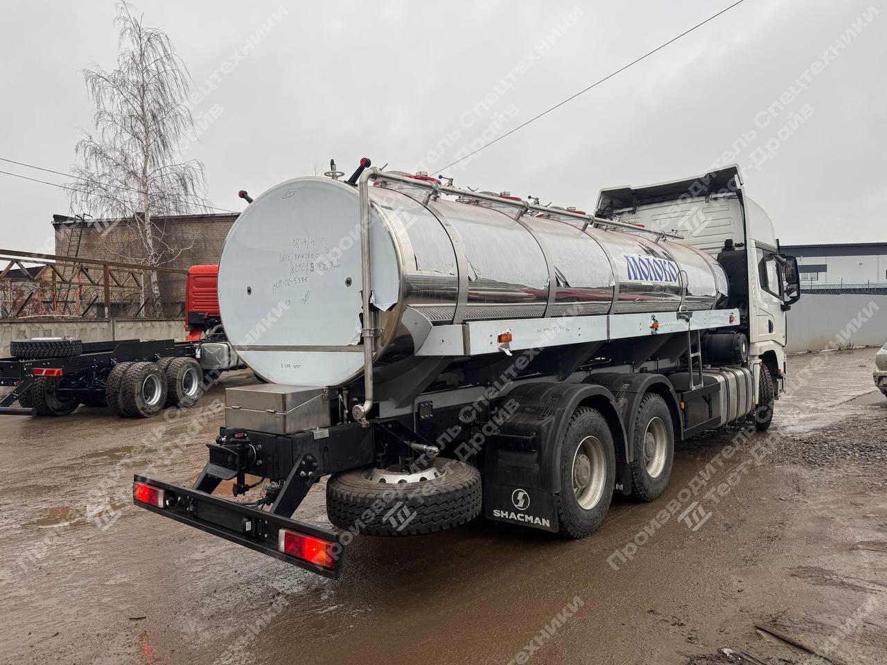 Молоковоз Shacman X3000 6x4 с цистерной 14 000 (л) Фото №6