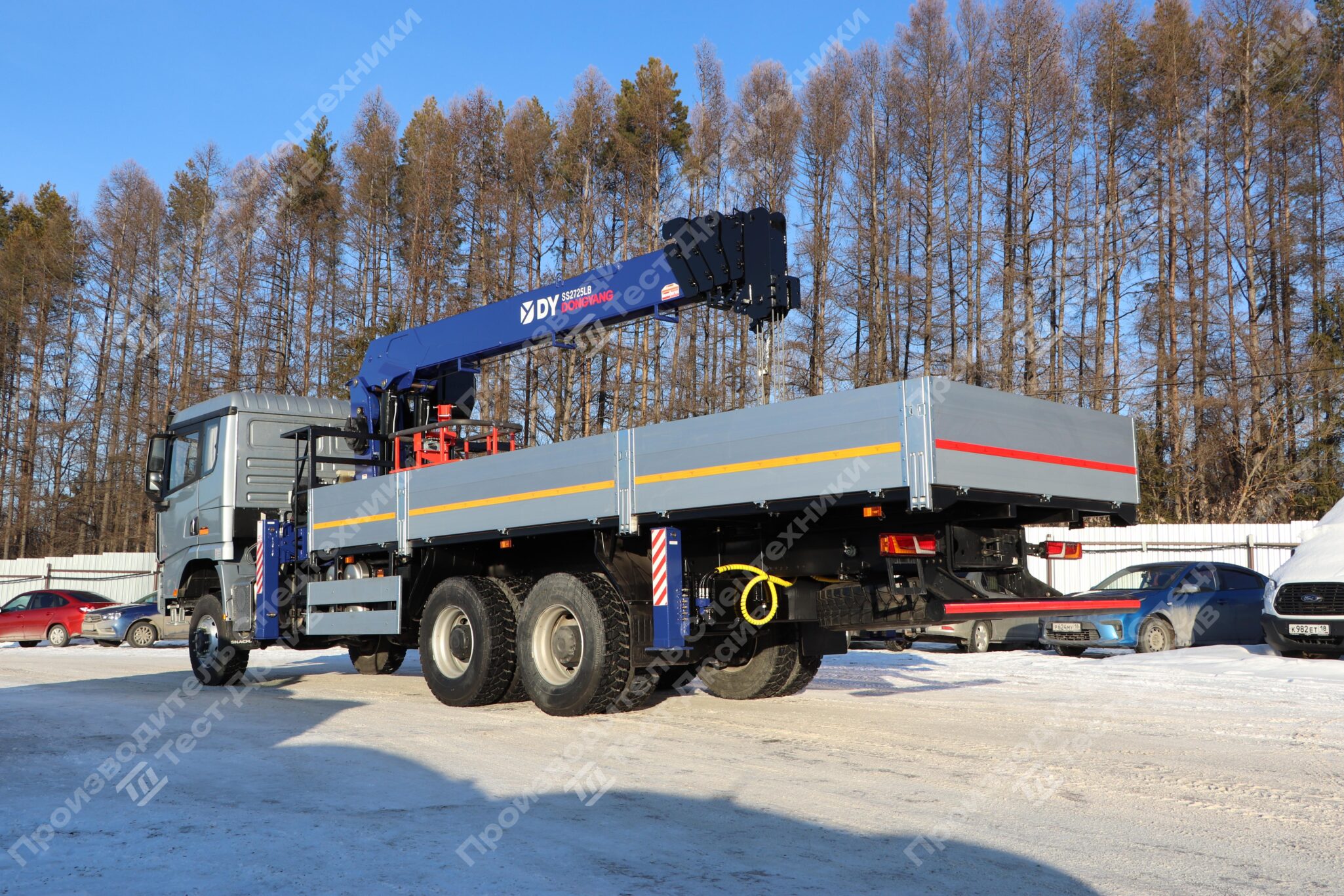 Бортовой Shacman X3000 6x6 с КМУ DongYang SS2725 Фото №9