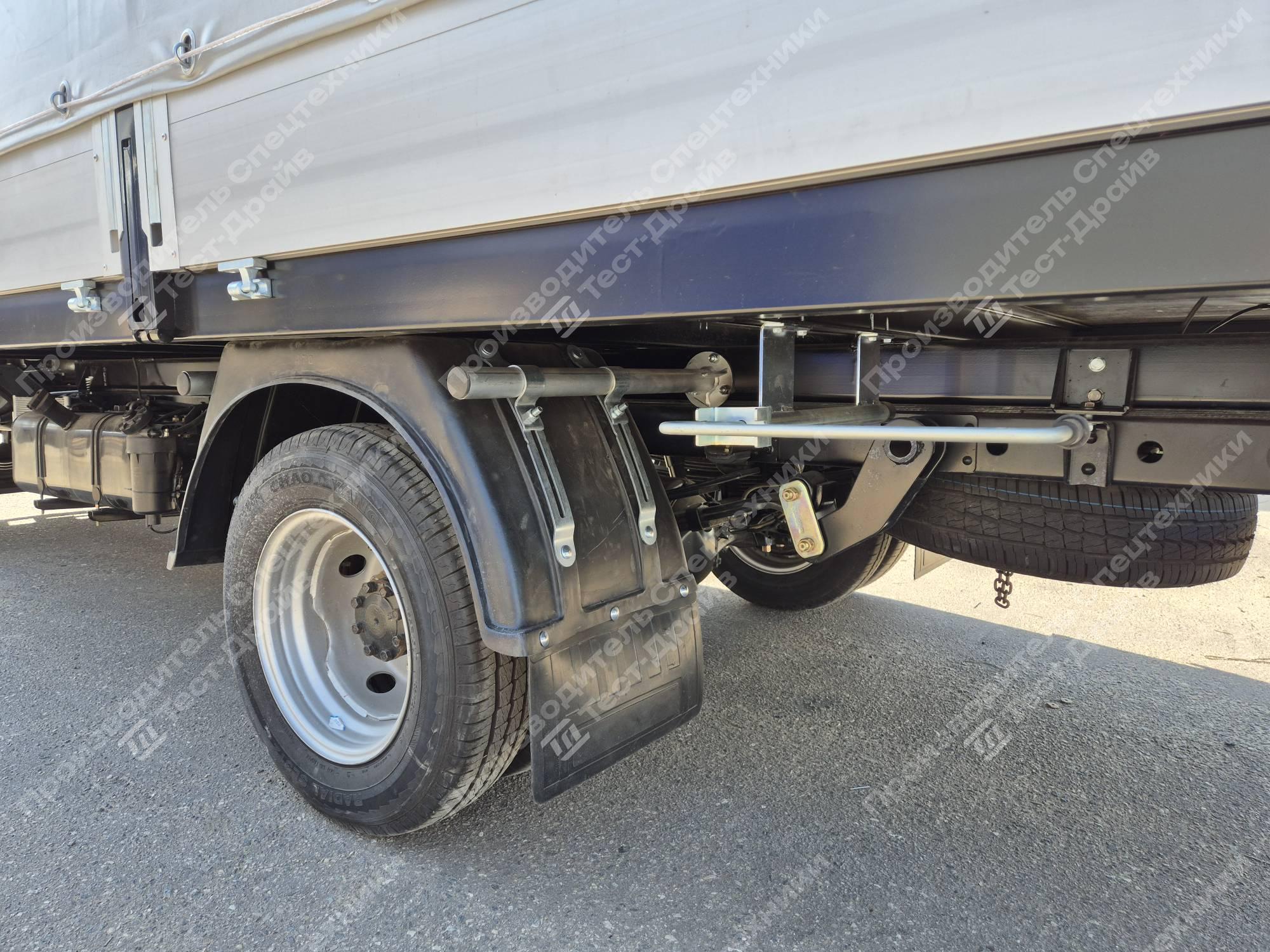 Шторно-бортовой Dongfeng 4x2 Фото №22