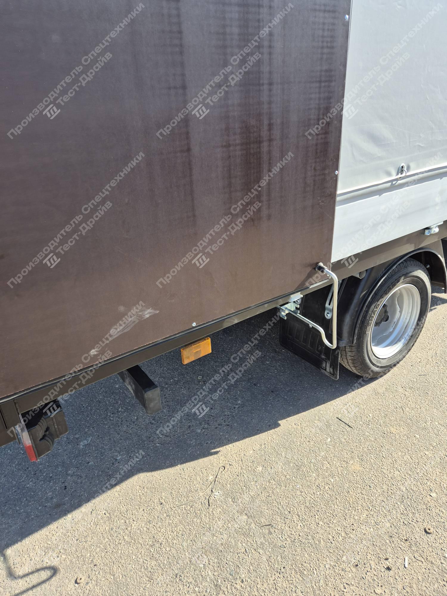 Шторно-бортовой Dongfeng 4x2 Фото №16