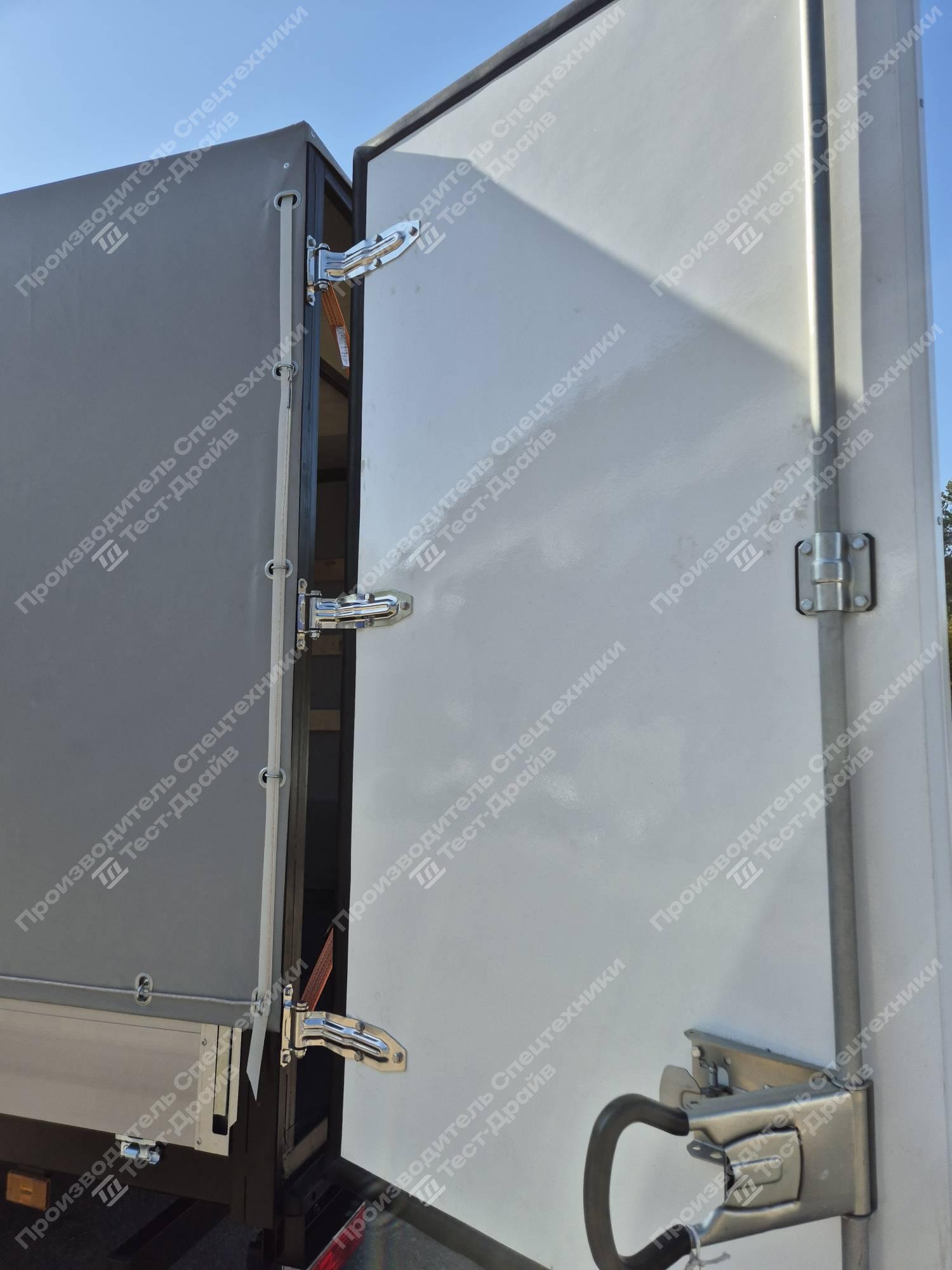 Шторно-бортовой Dongfeng 4x2 Фото №11