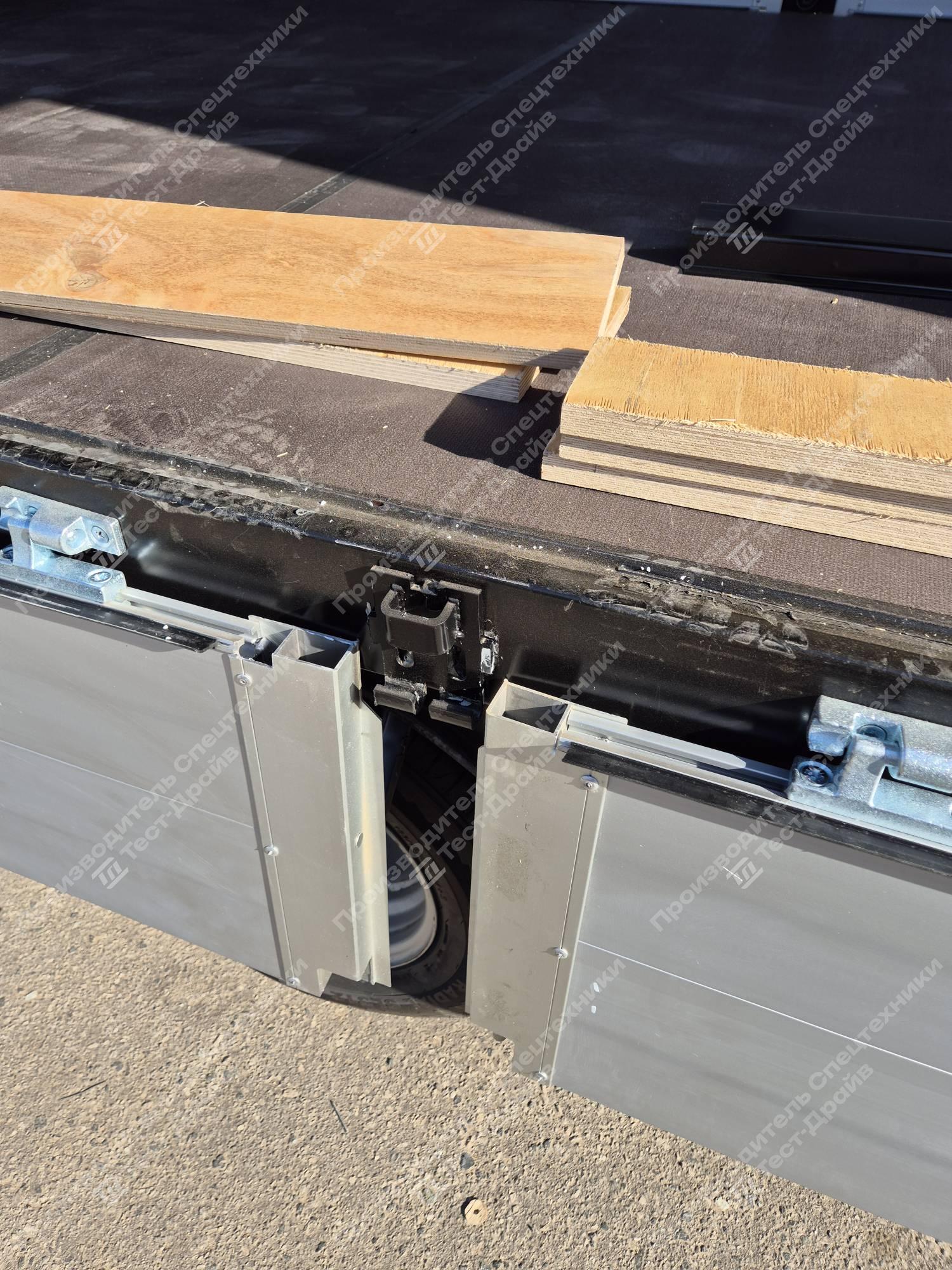 Шторно-бортовой Dongfeng 4x2 Фото №28