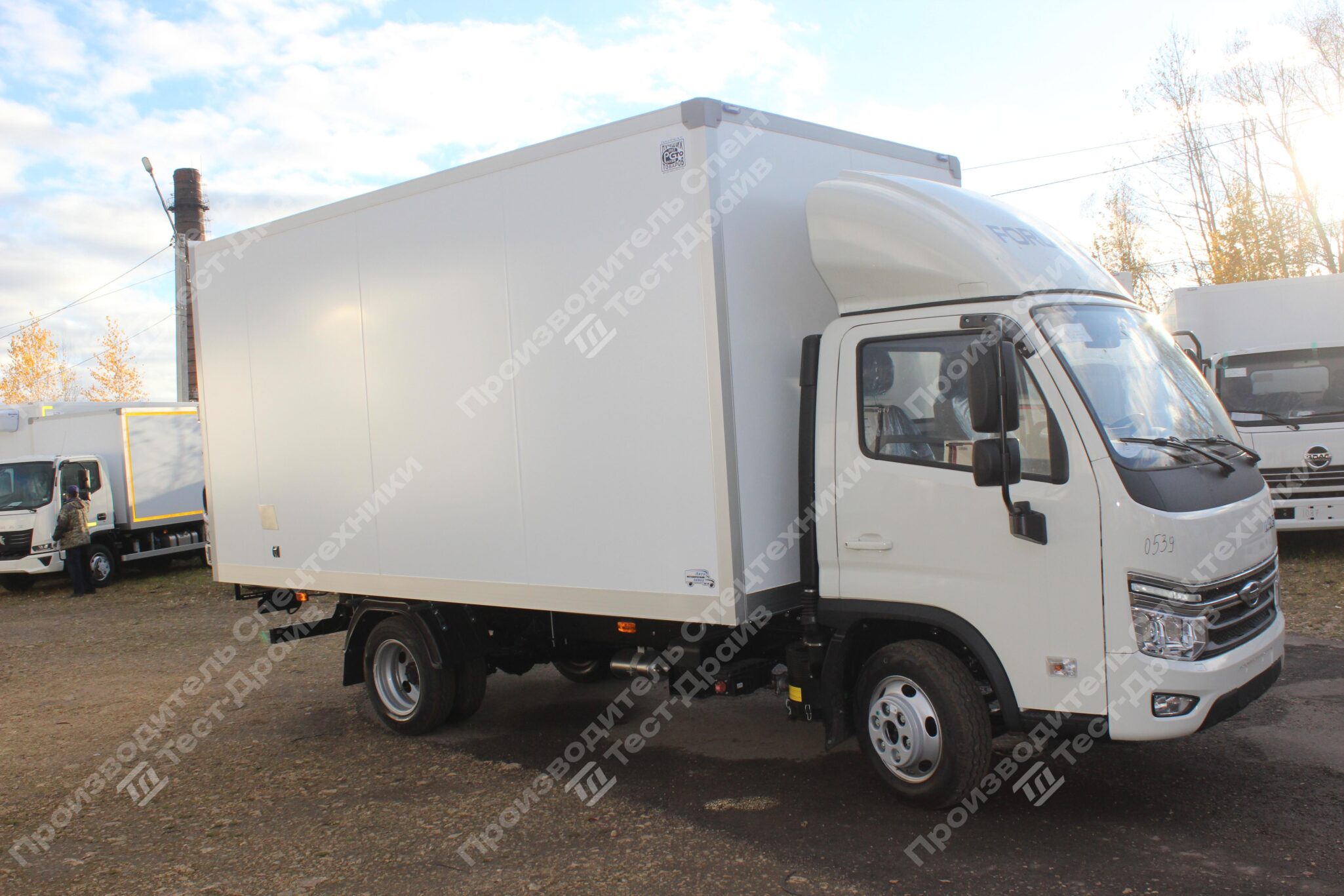 Изотермический Forland 4x2 Фото №39